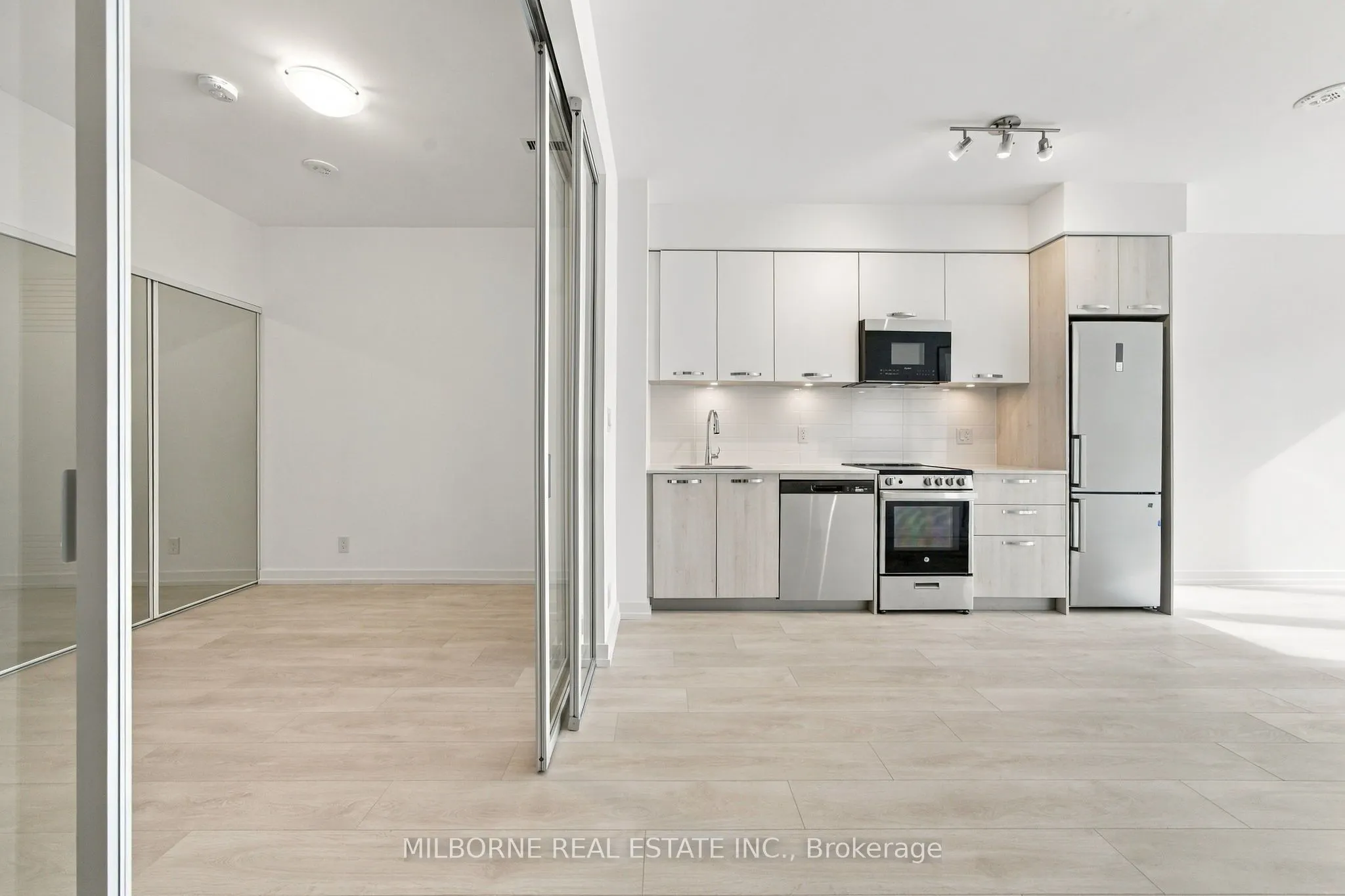 75 James Street S #203
