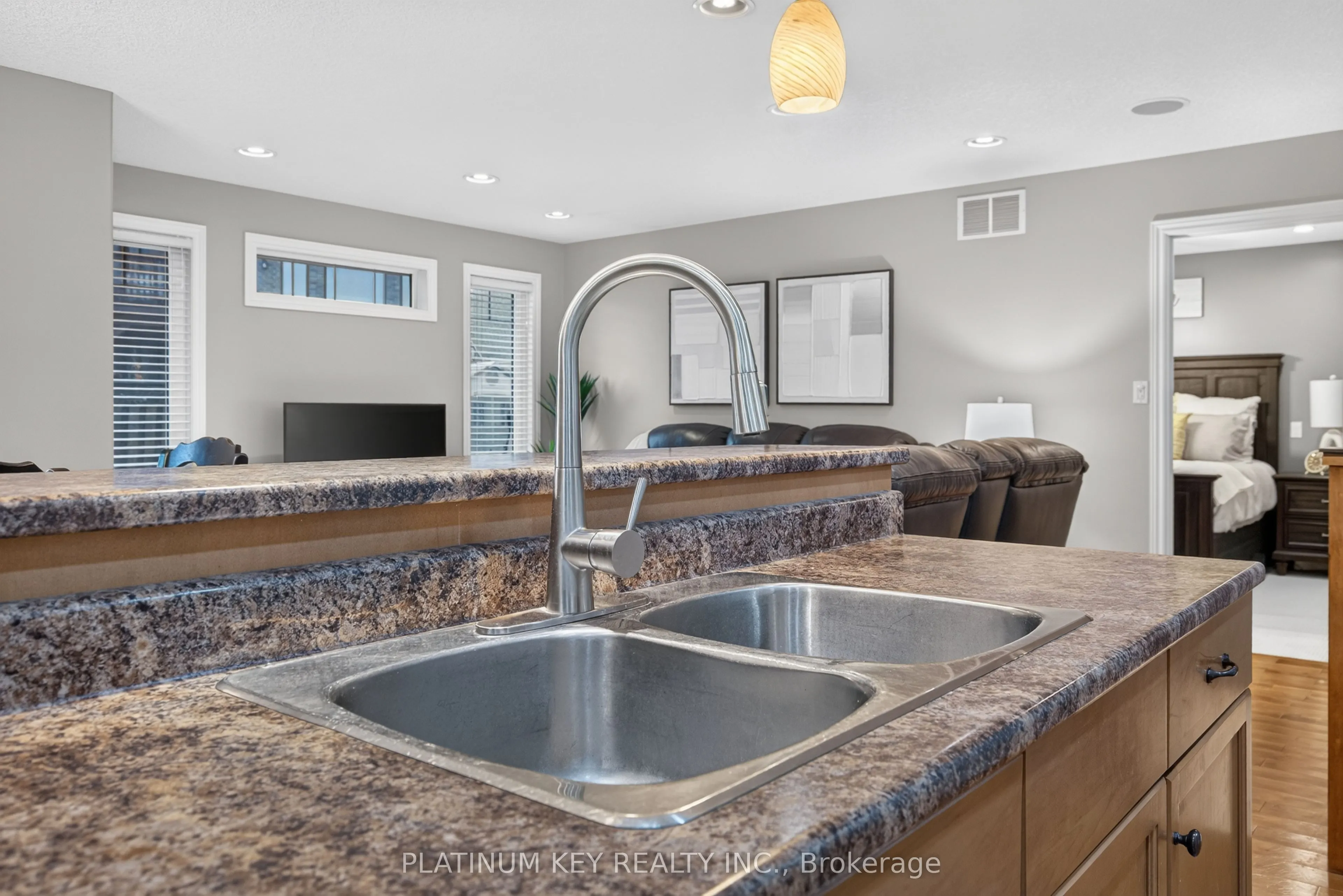 277 Thorne Drive