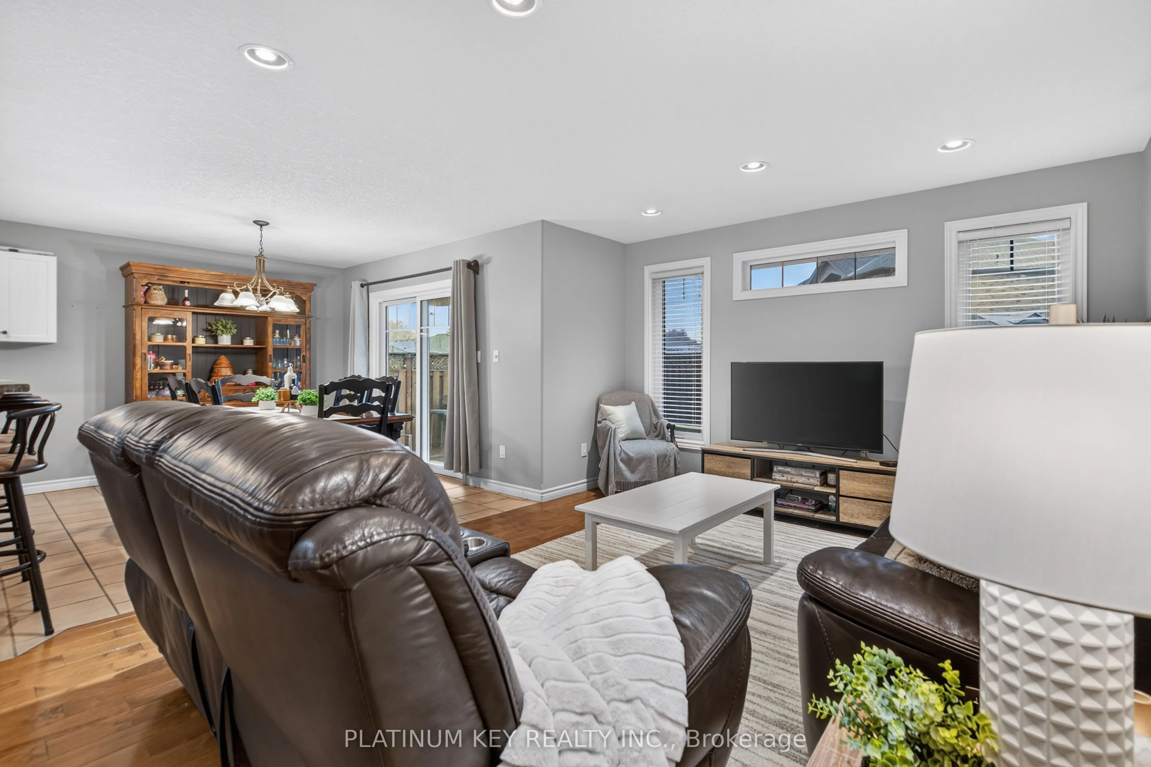 277 Thorne Drive
