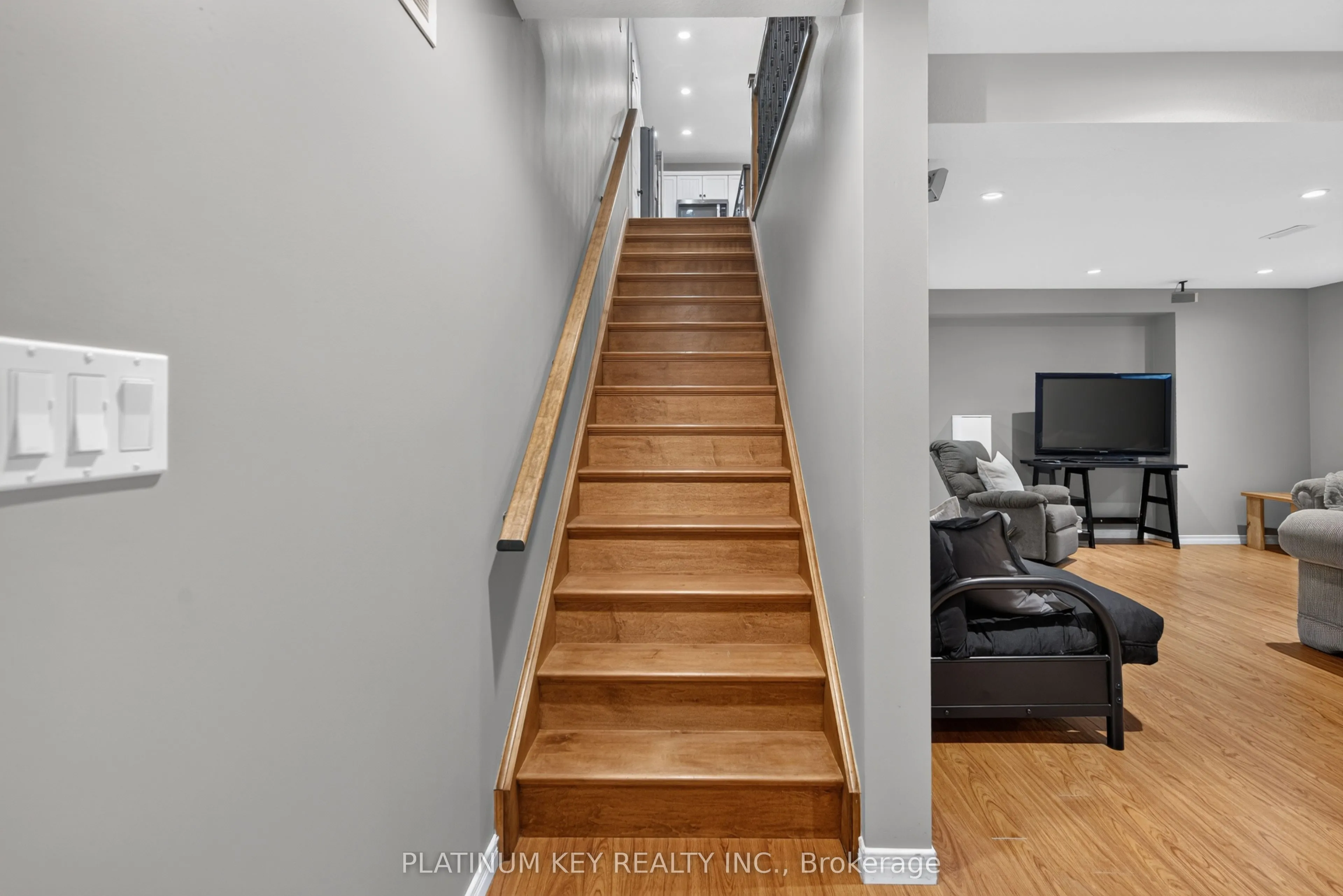 277 Thorne Drive