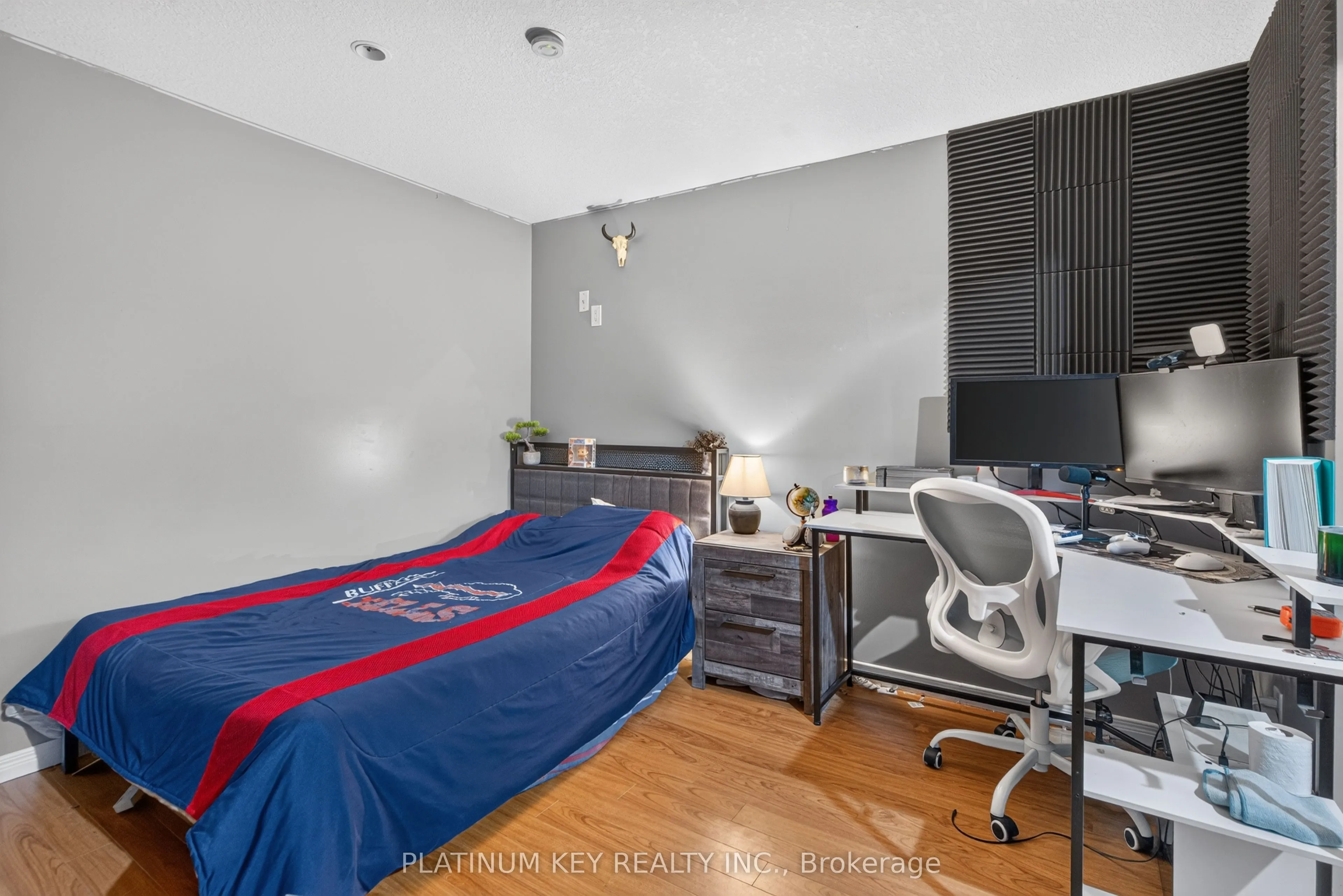 277 Thorne Drive