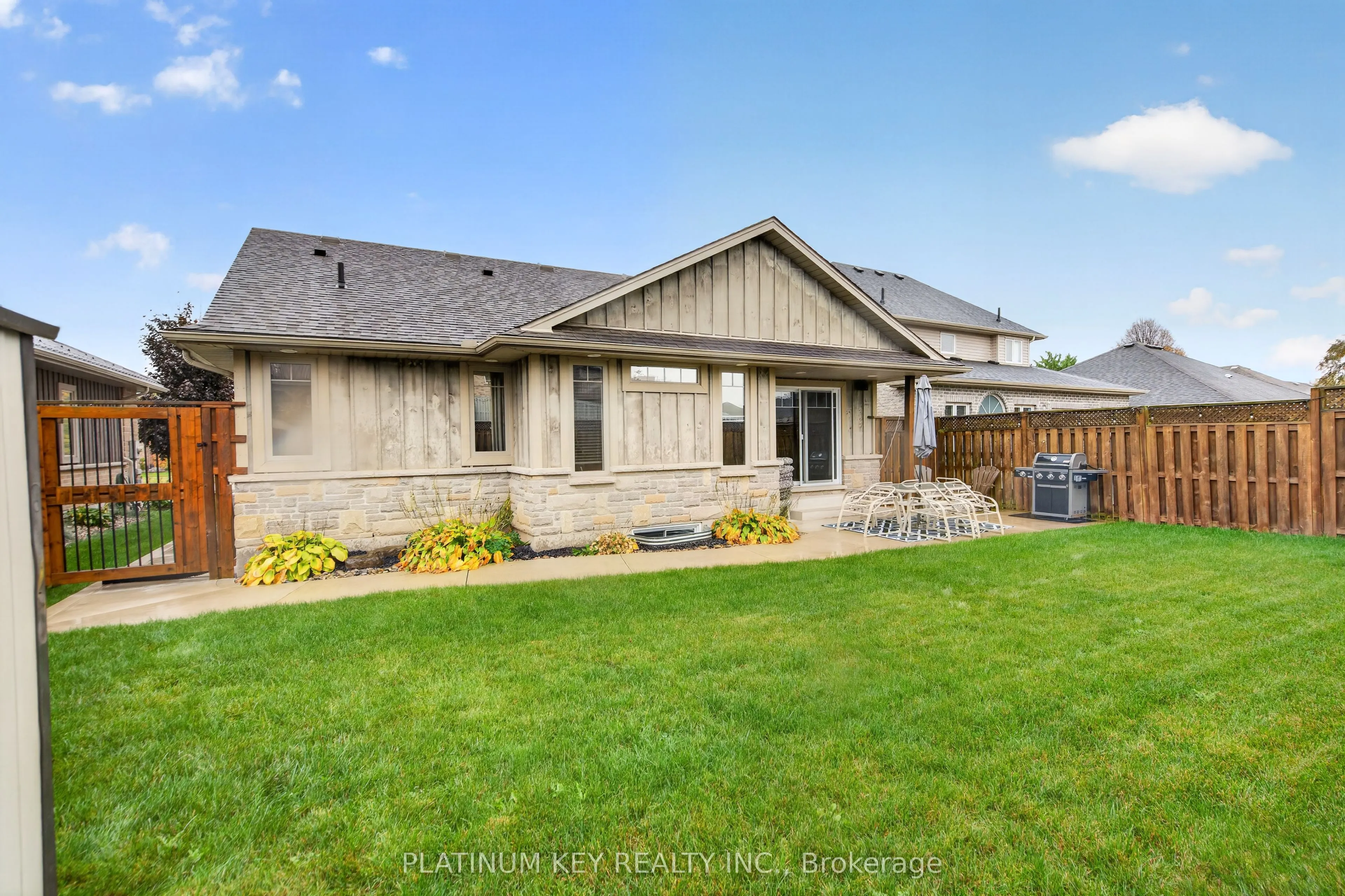 277 Thorne Drive