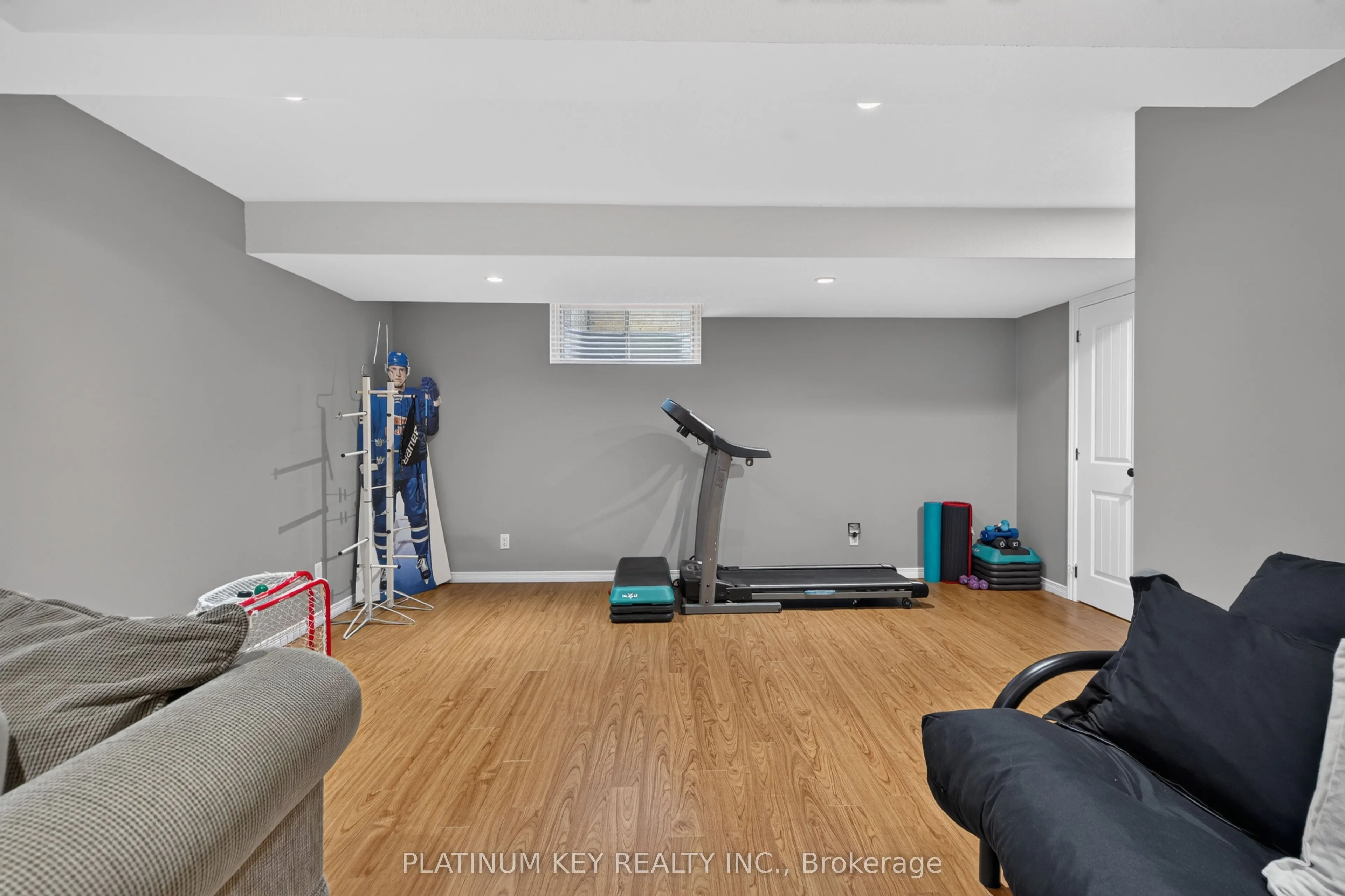 277 Thorne Drive