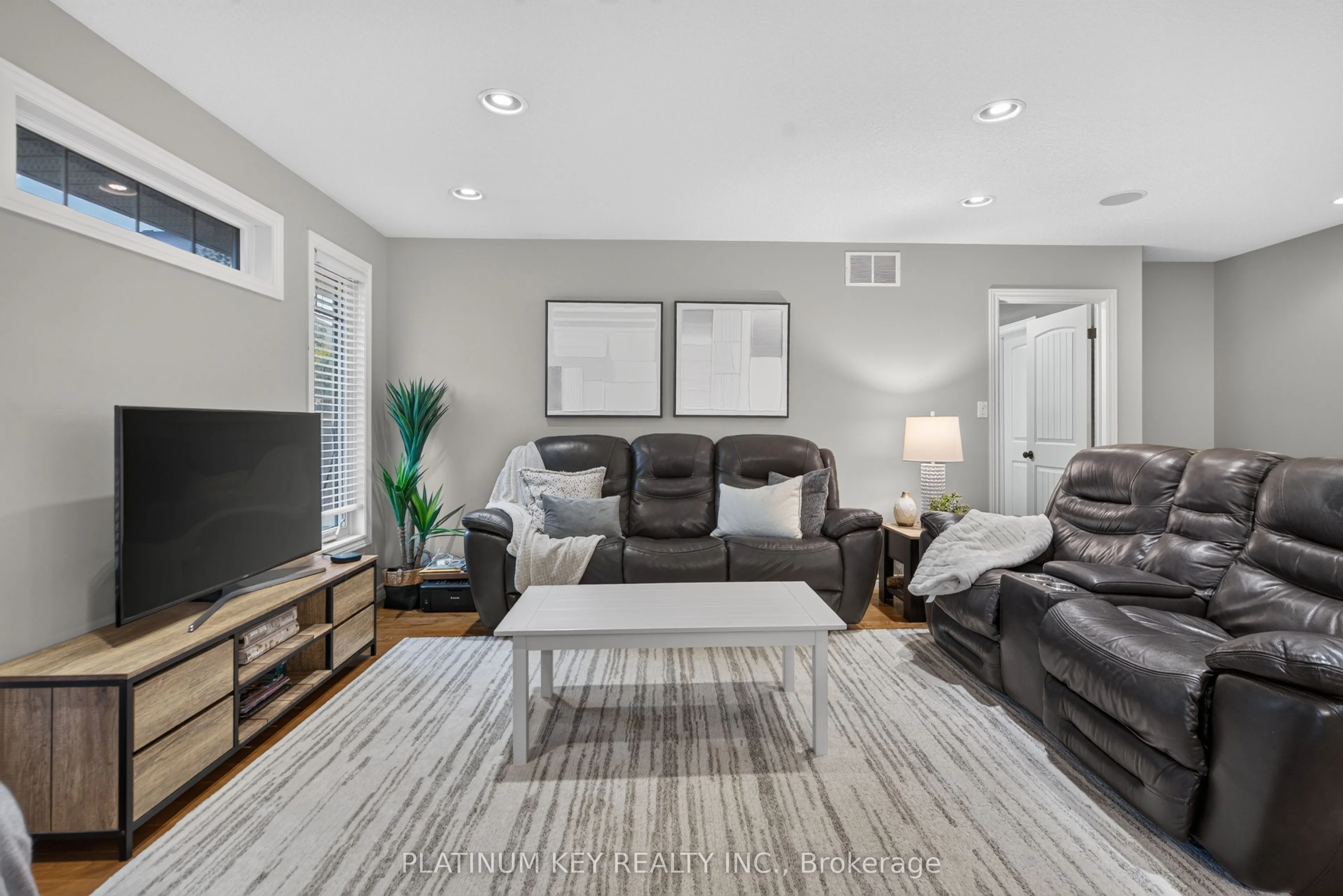 277 Thorne Drive