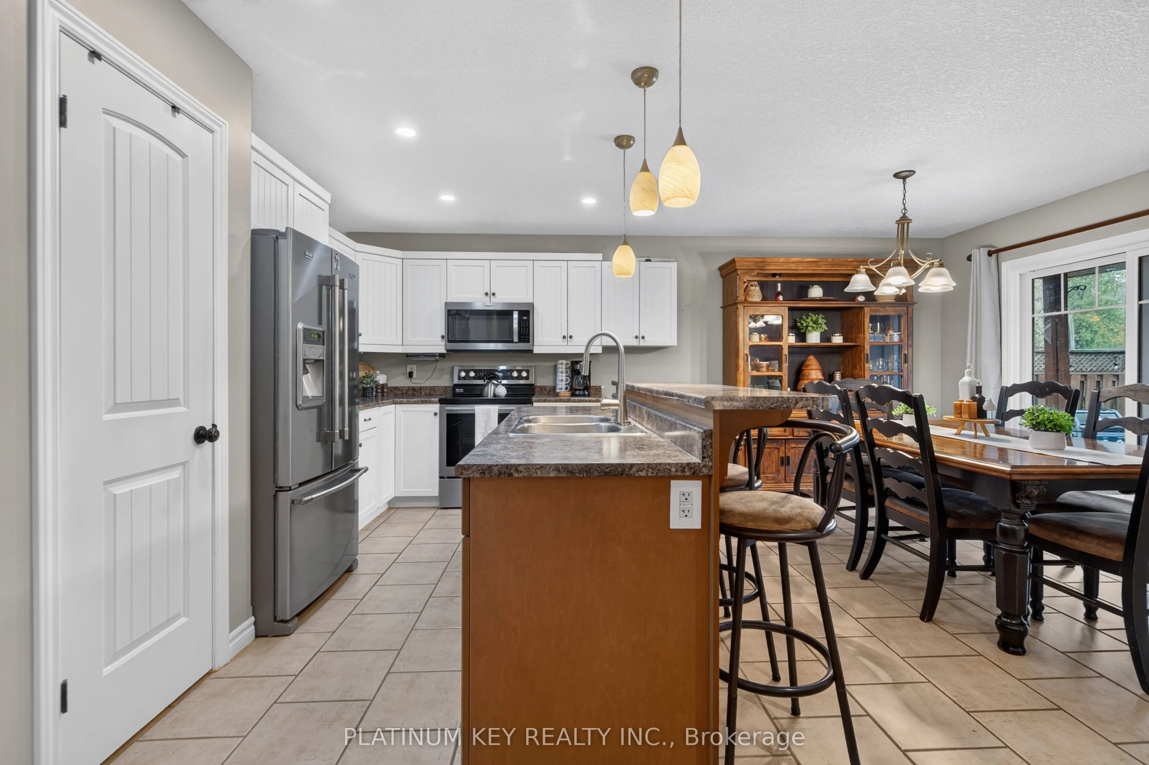 277 Thorne Drive
