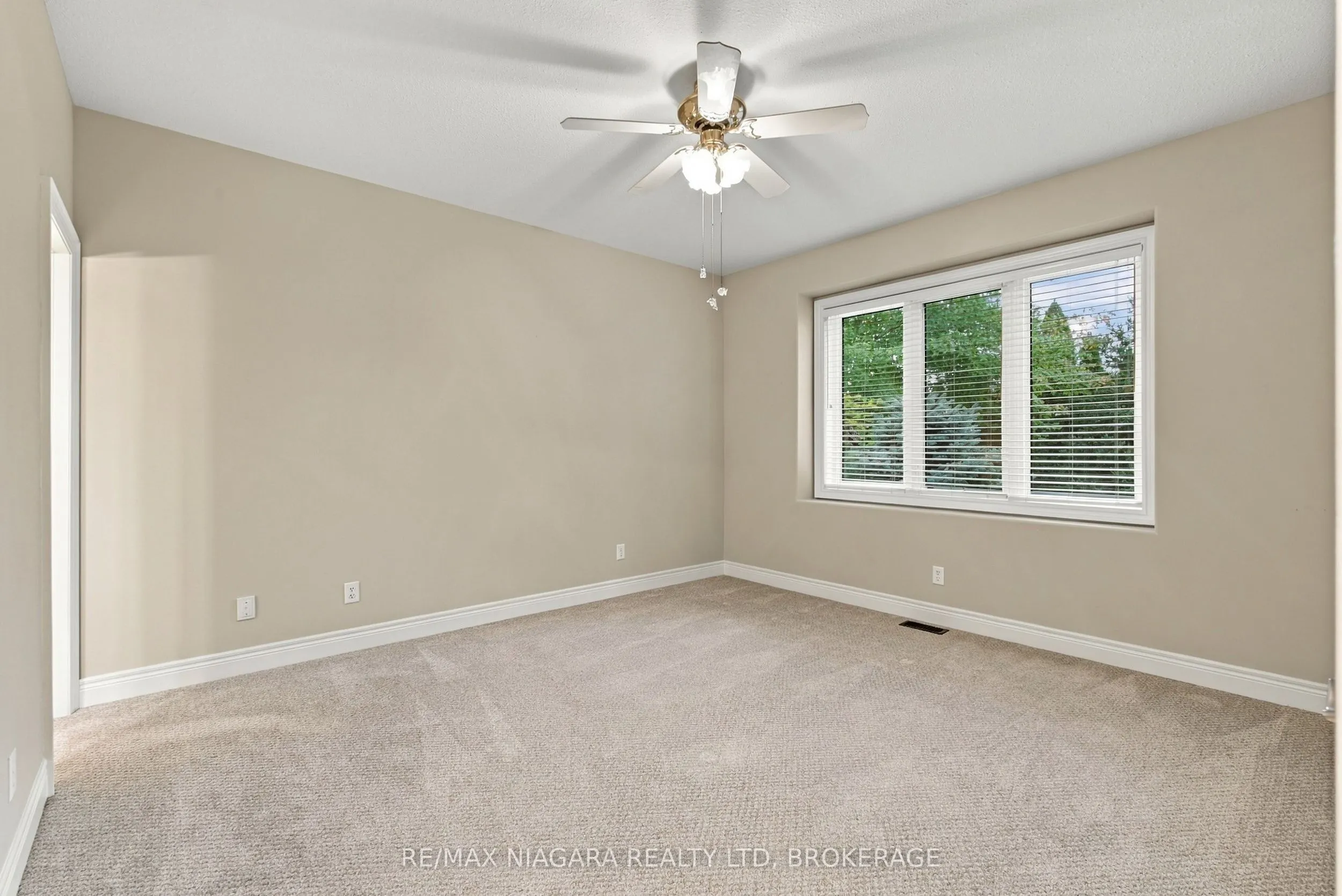 92 Loretta Drive #17