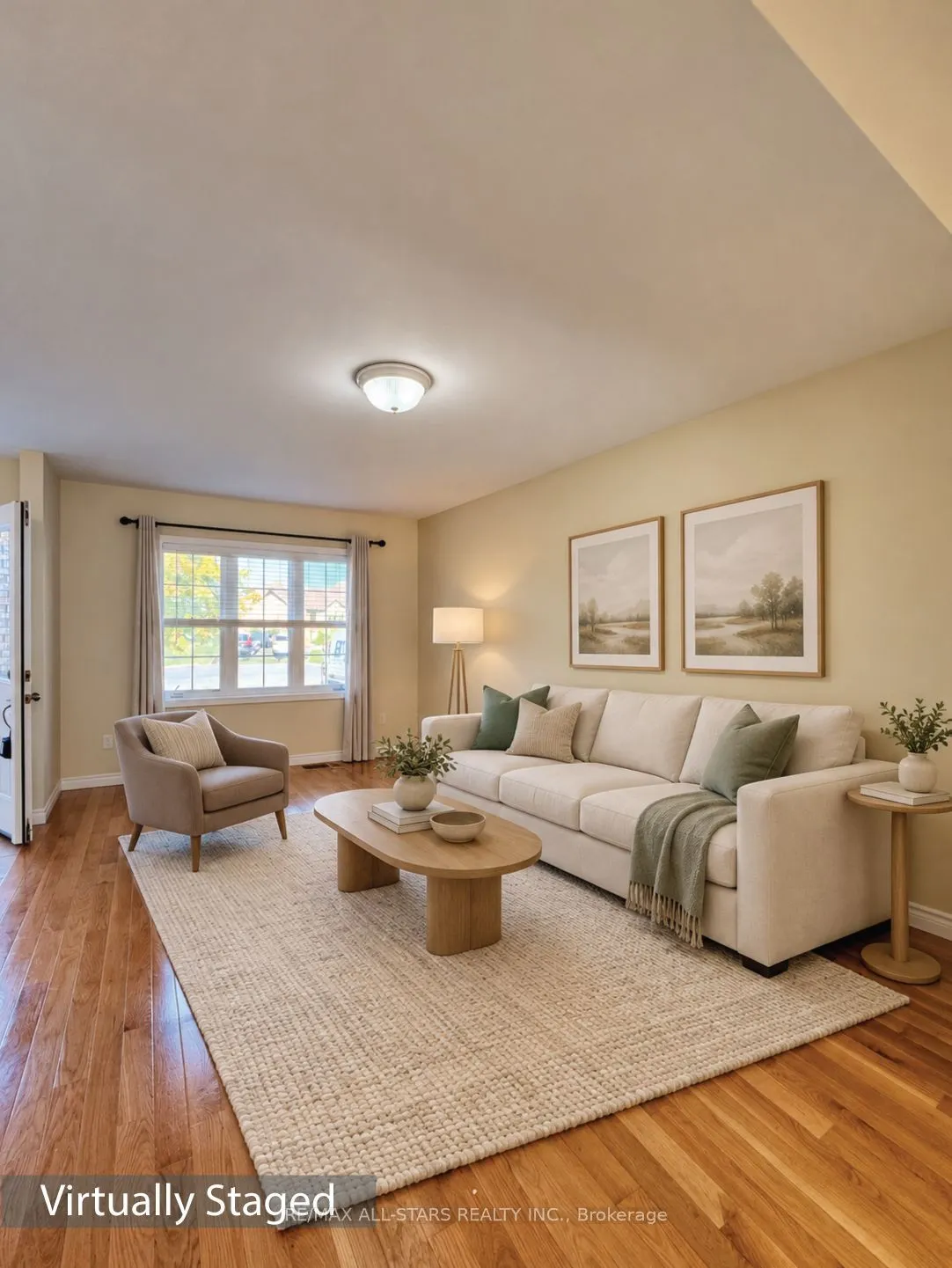 9 Maple Avenue E