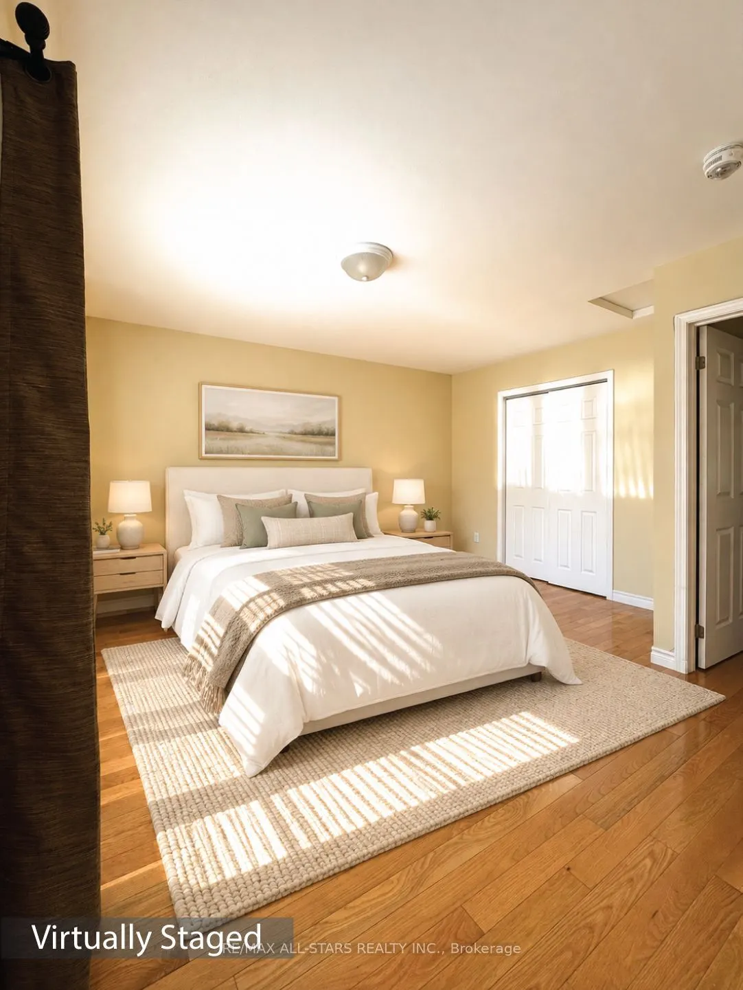 9 Maple Avenue E