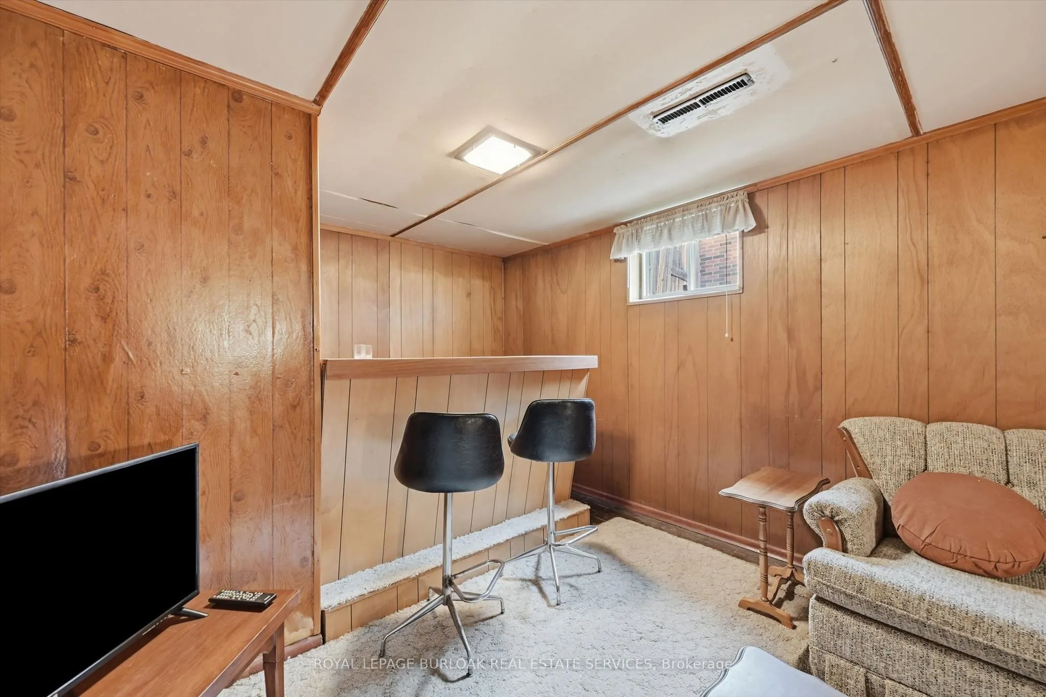 342 East 16th Street
