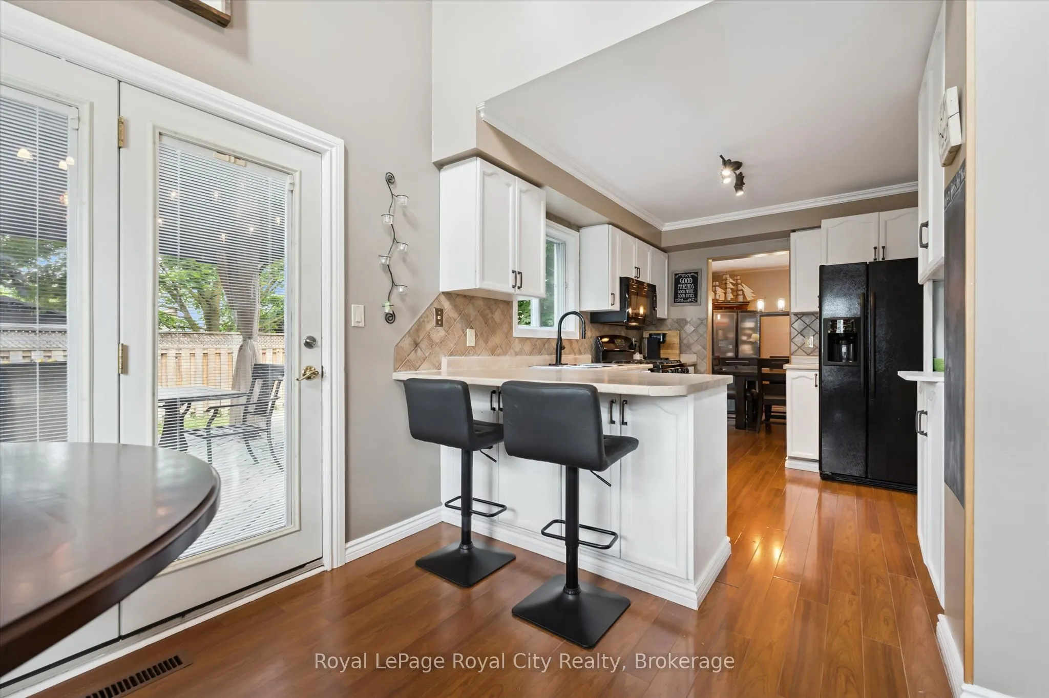 729 WOODHILL Drive