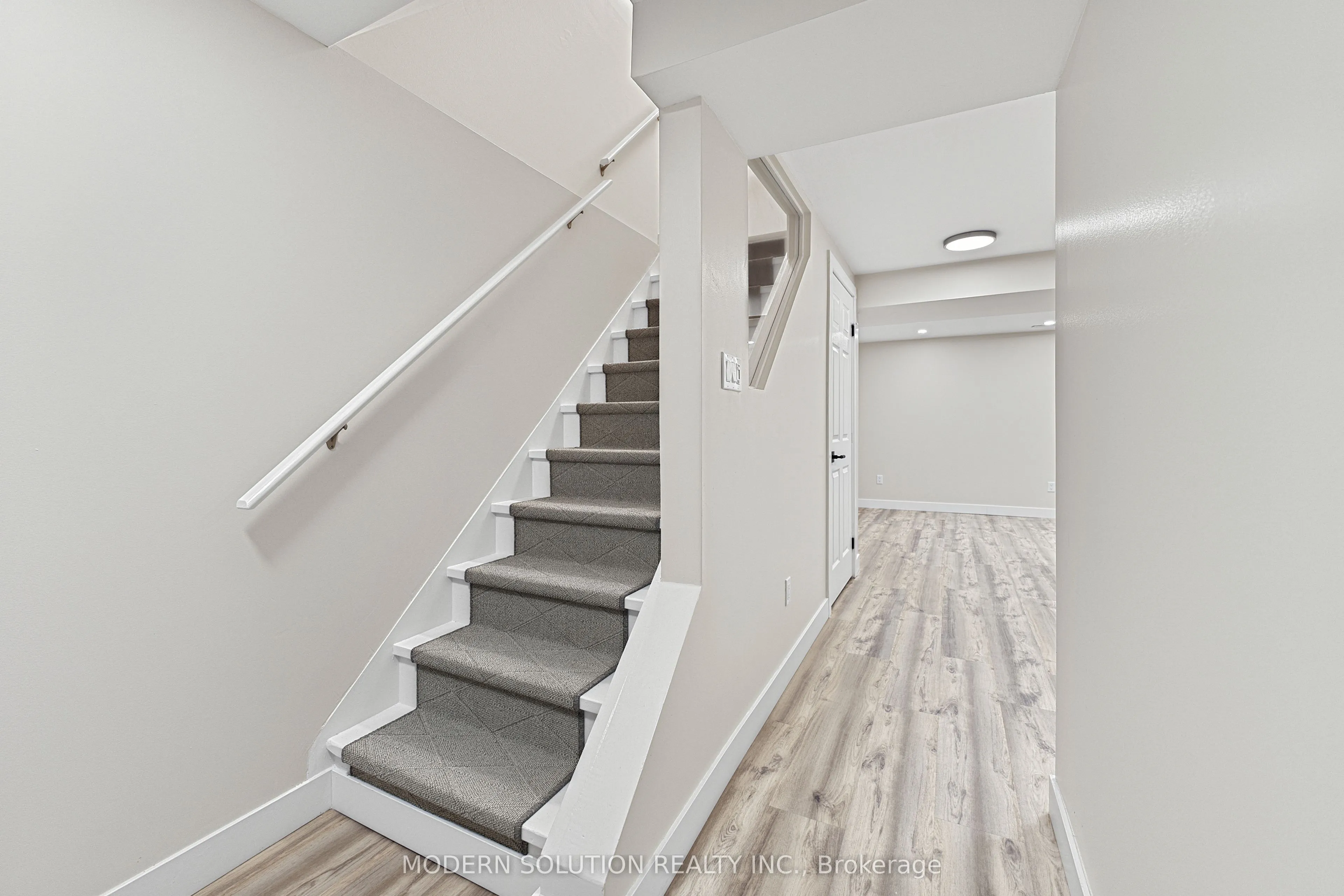 386 Highland Road W #23