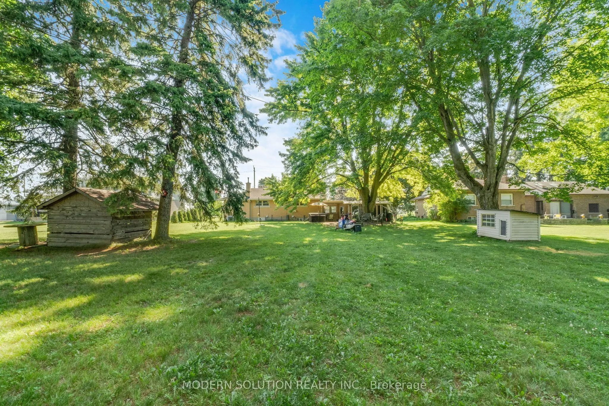 386 Highland Road W #23