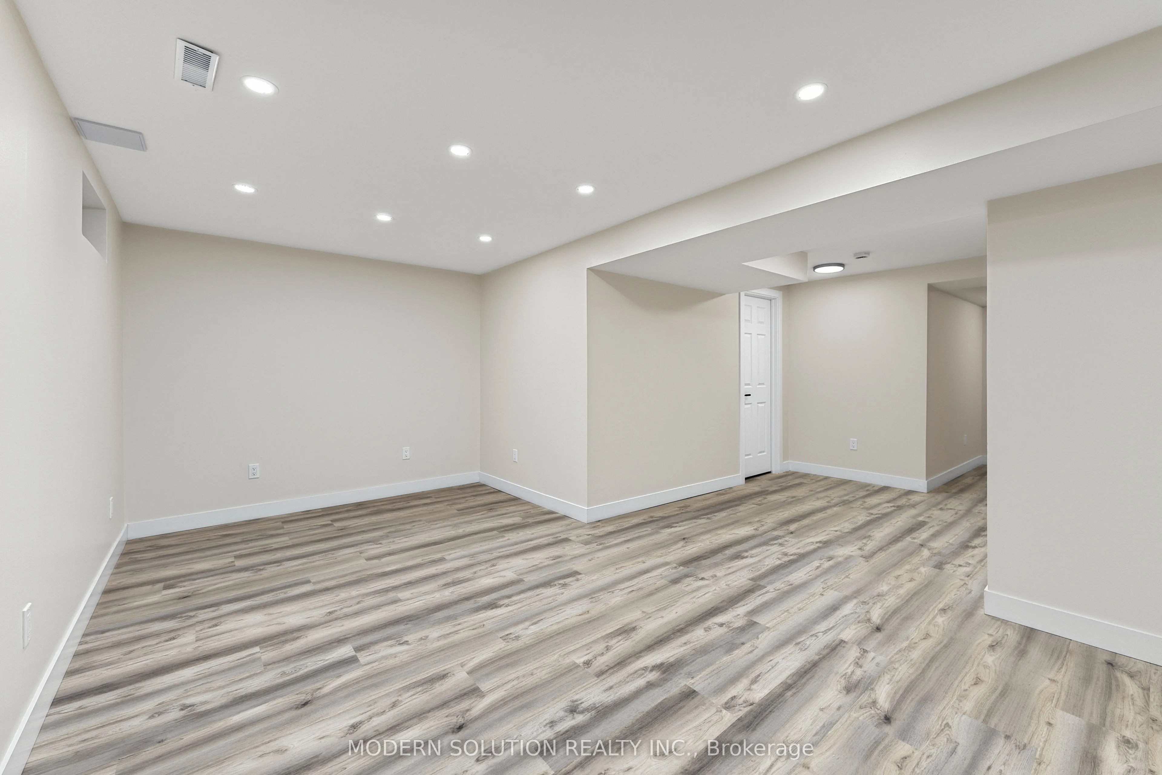 386 Highland Road W #23