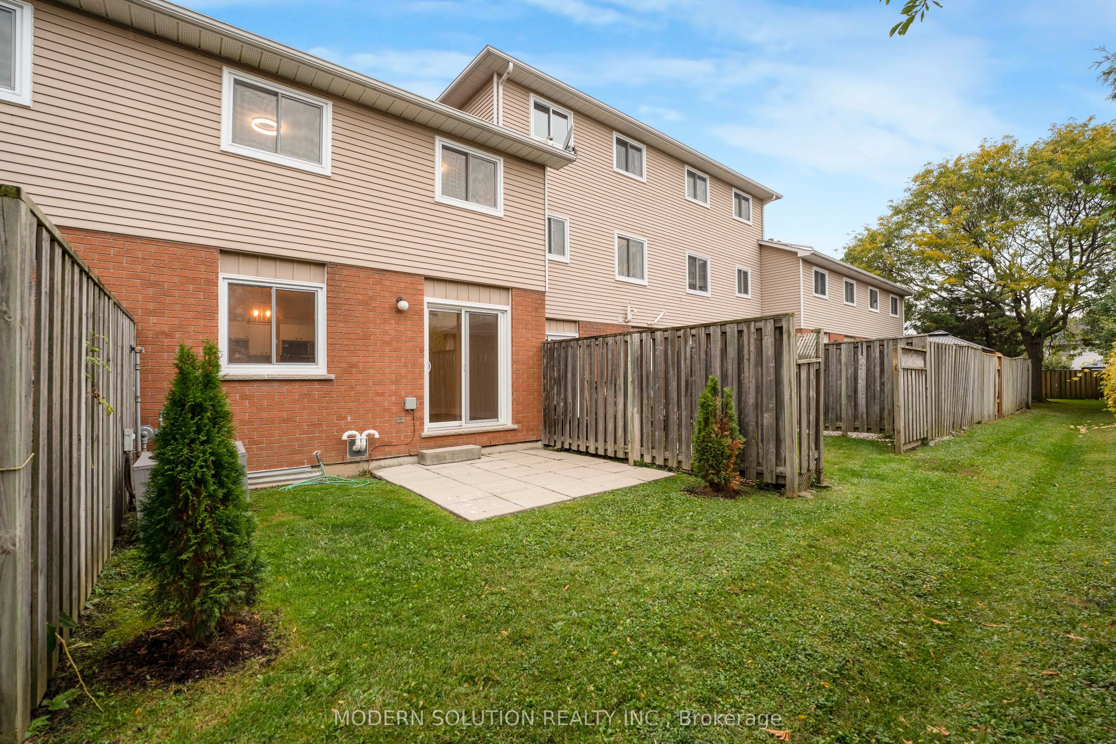 386 Highland Road W #23