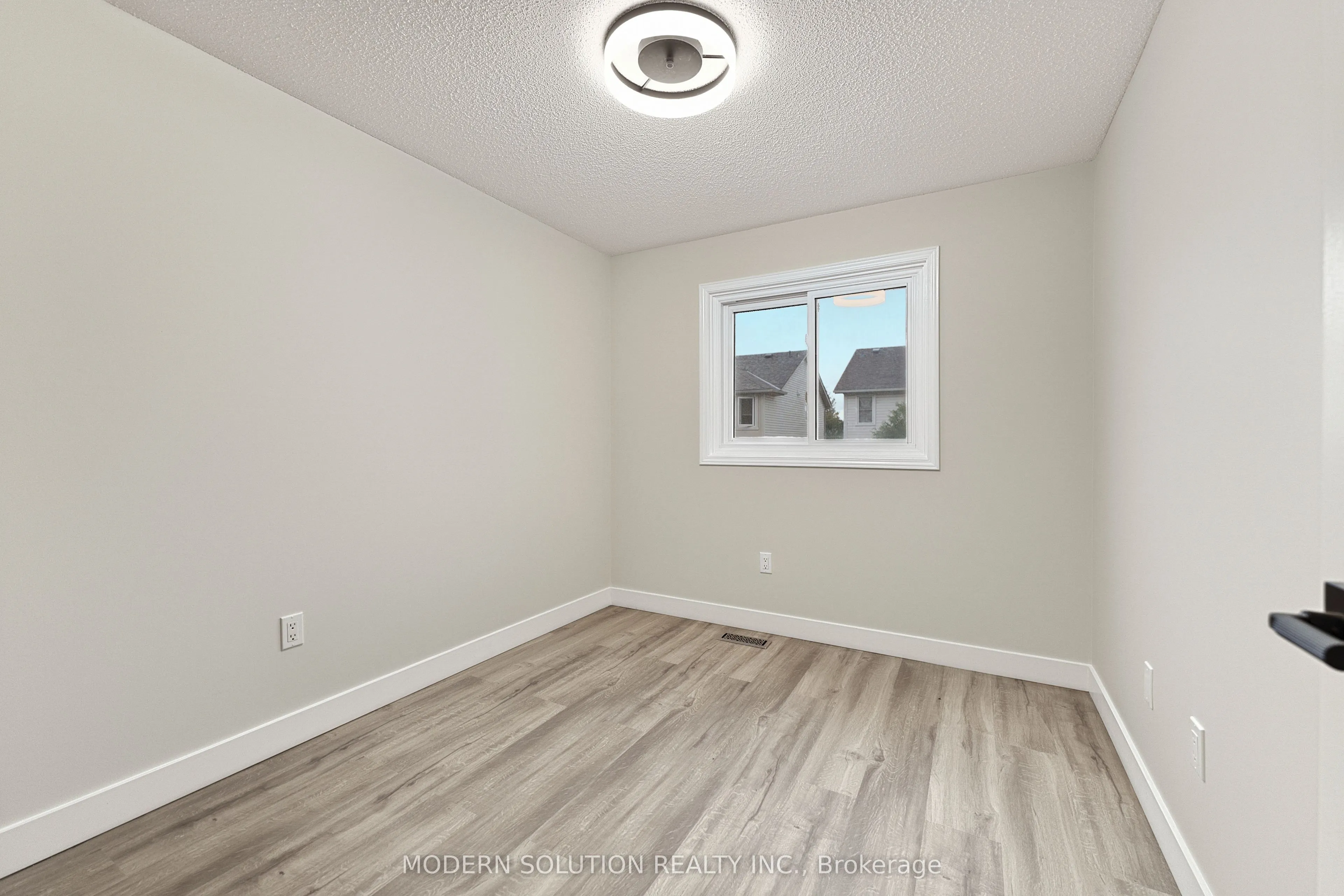 386 Highland Road W #23