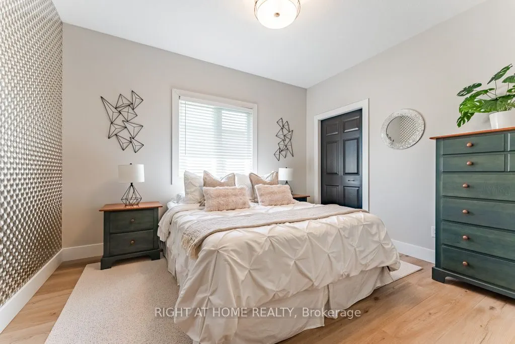 11 Settlers Court
