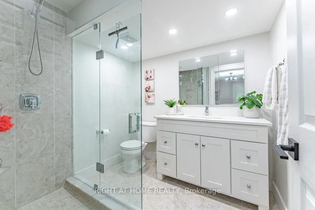 11 Settlers Court