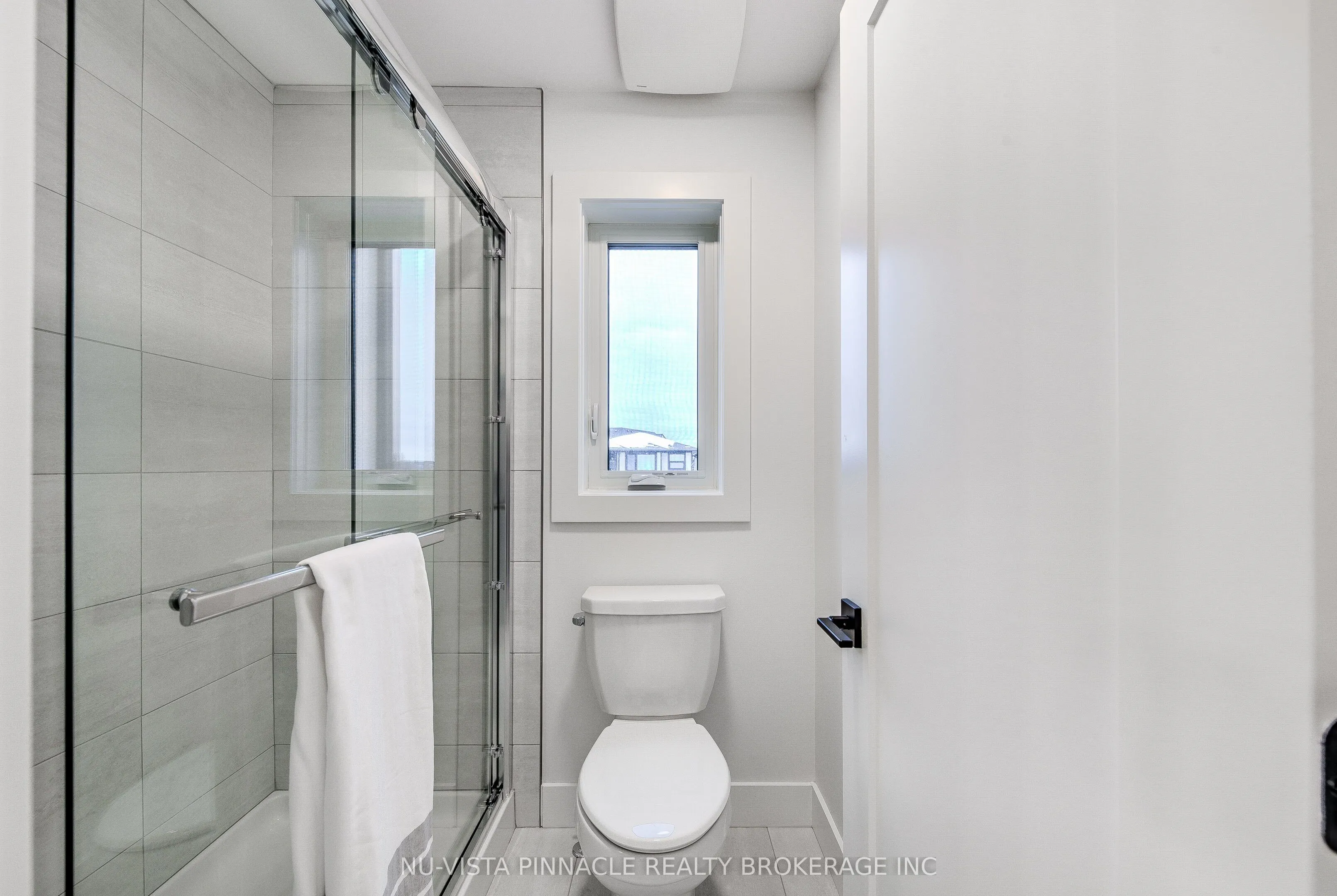 260 CRESTVIEW Drive