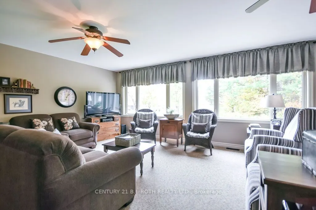 1029 & 1031 COWBELL Lane