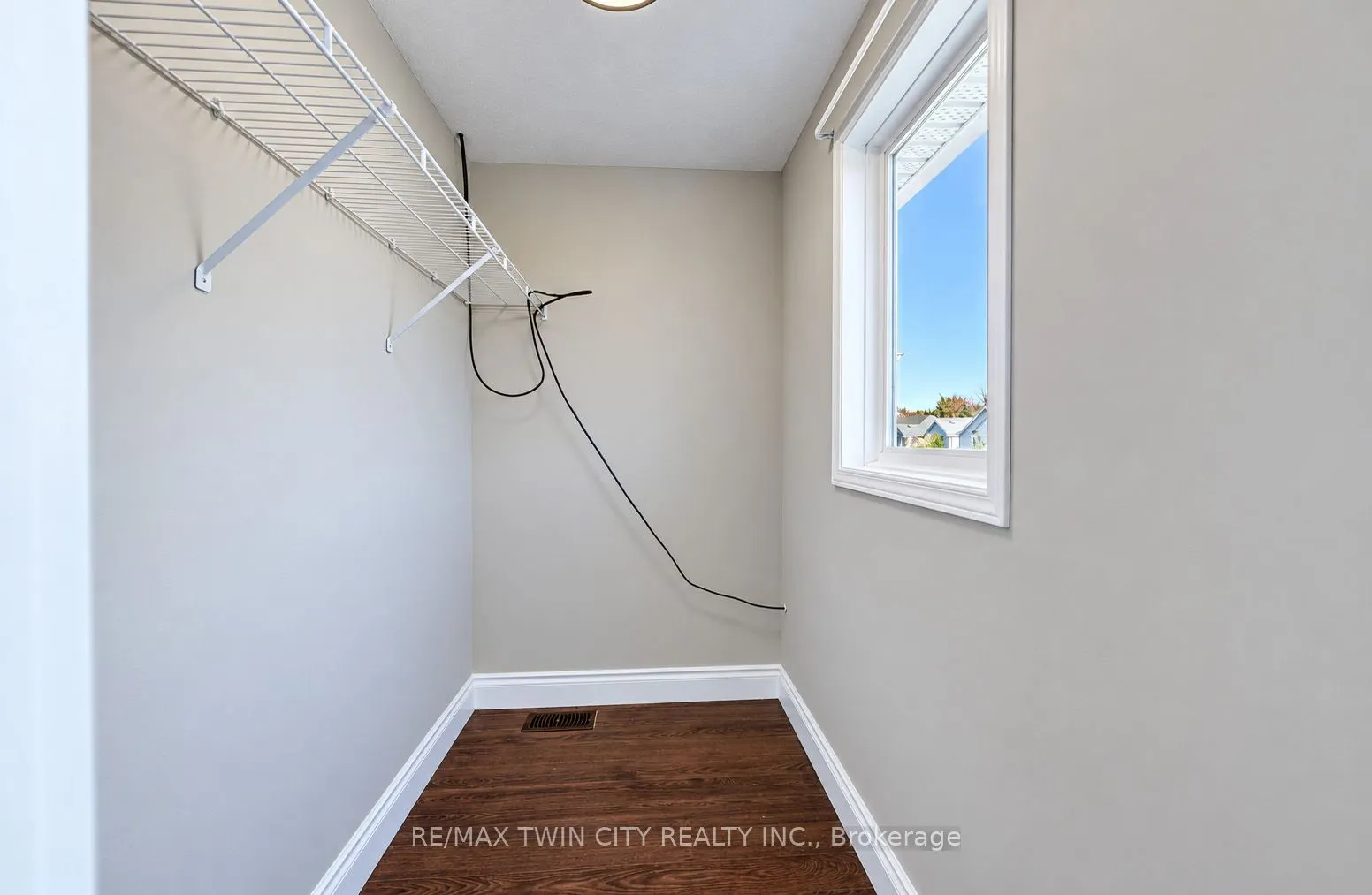 457 Annapolis Court