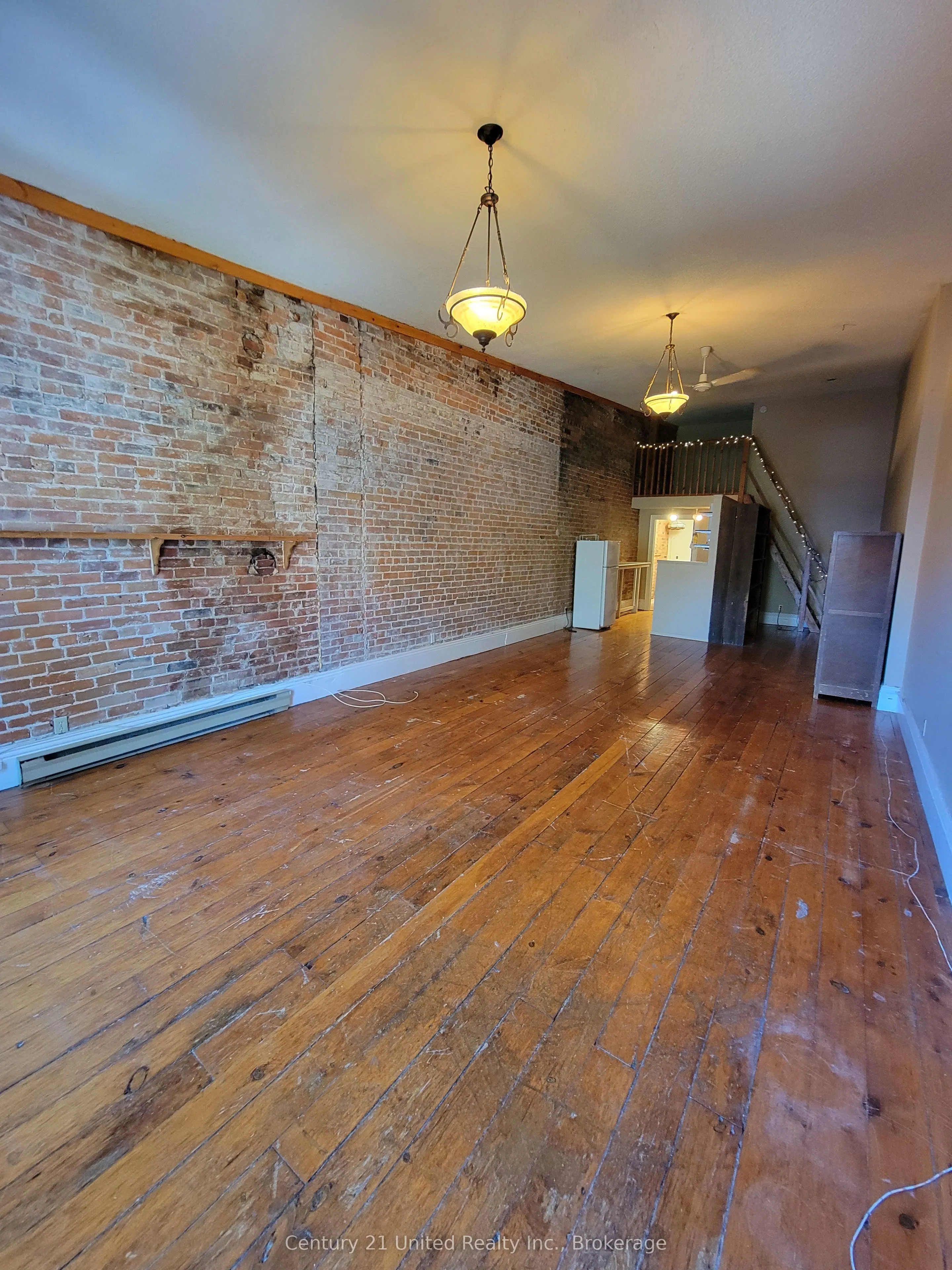 384 1/2 George Street N #D