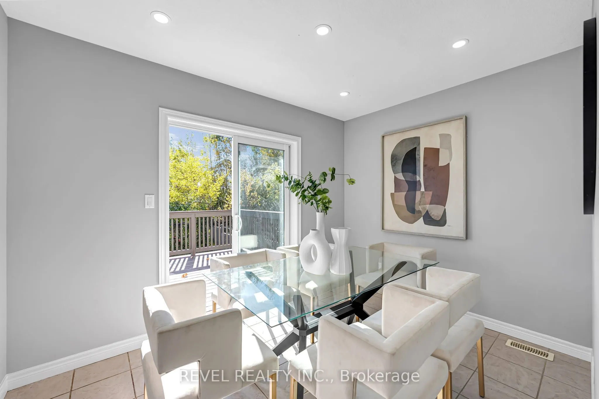 40 Yates Avenue