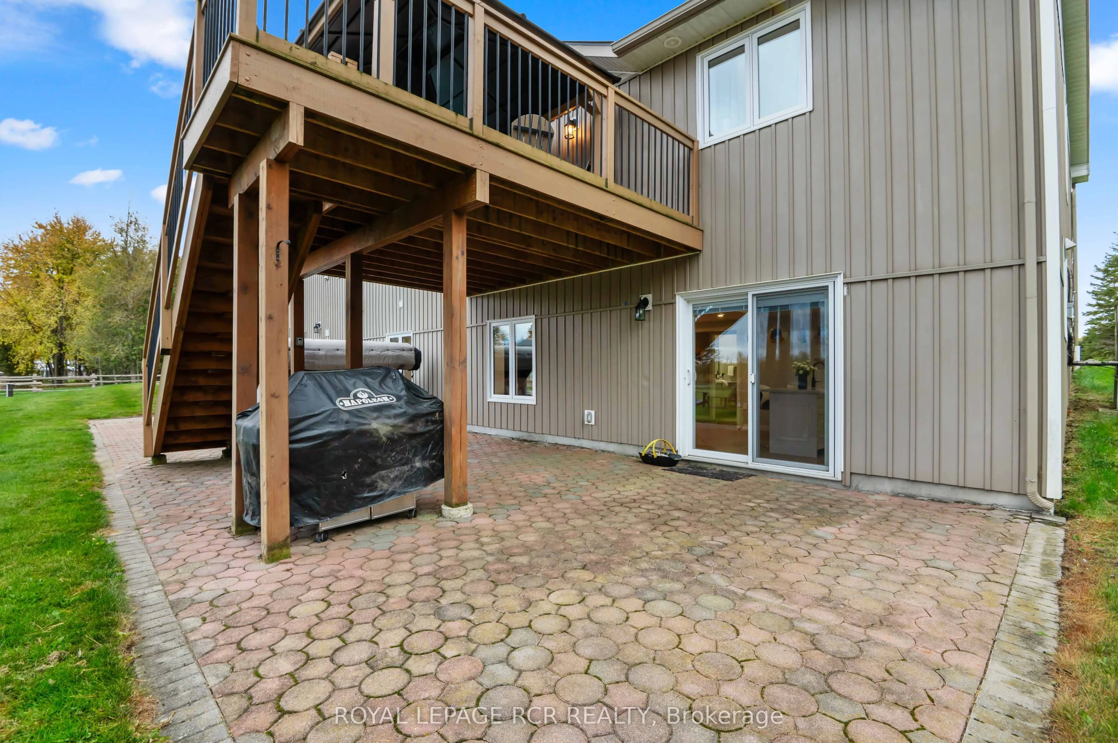 373413 6th Line