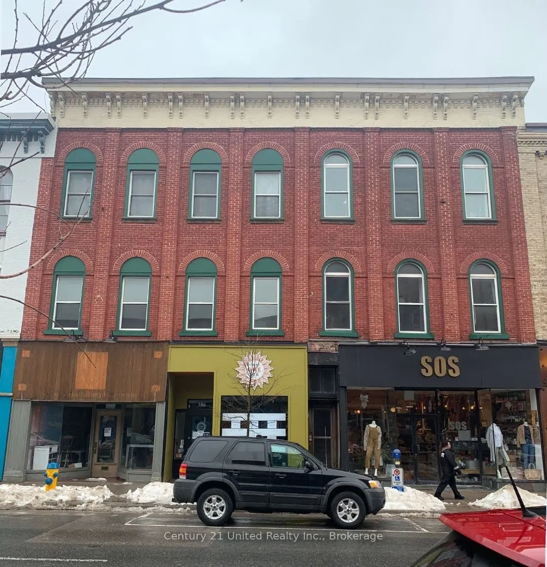 384 1/2 George Street N #4