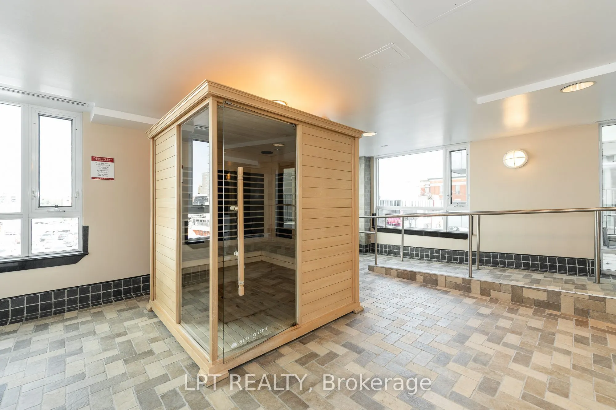 200 Besserer Street #305