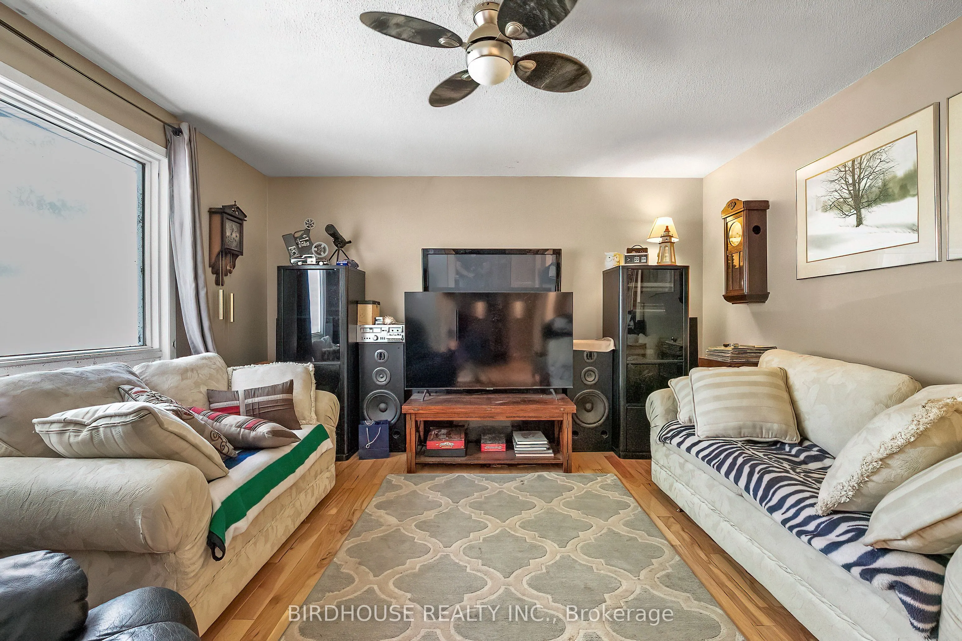 15 Cedar Nook Road