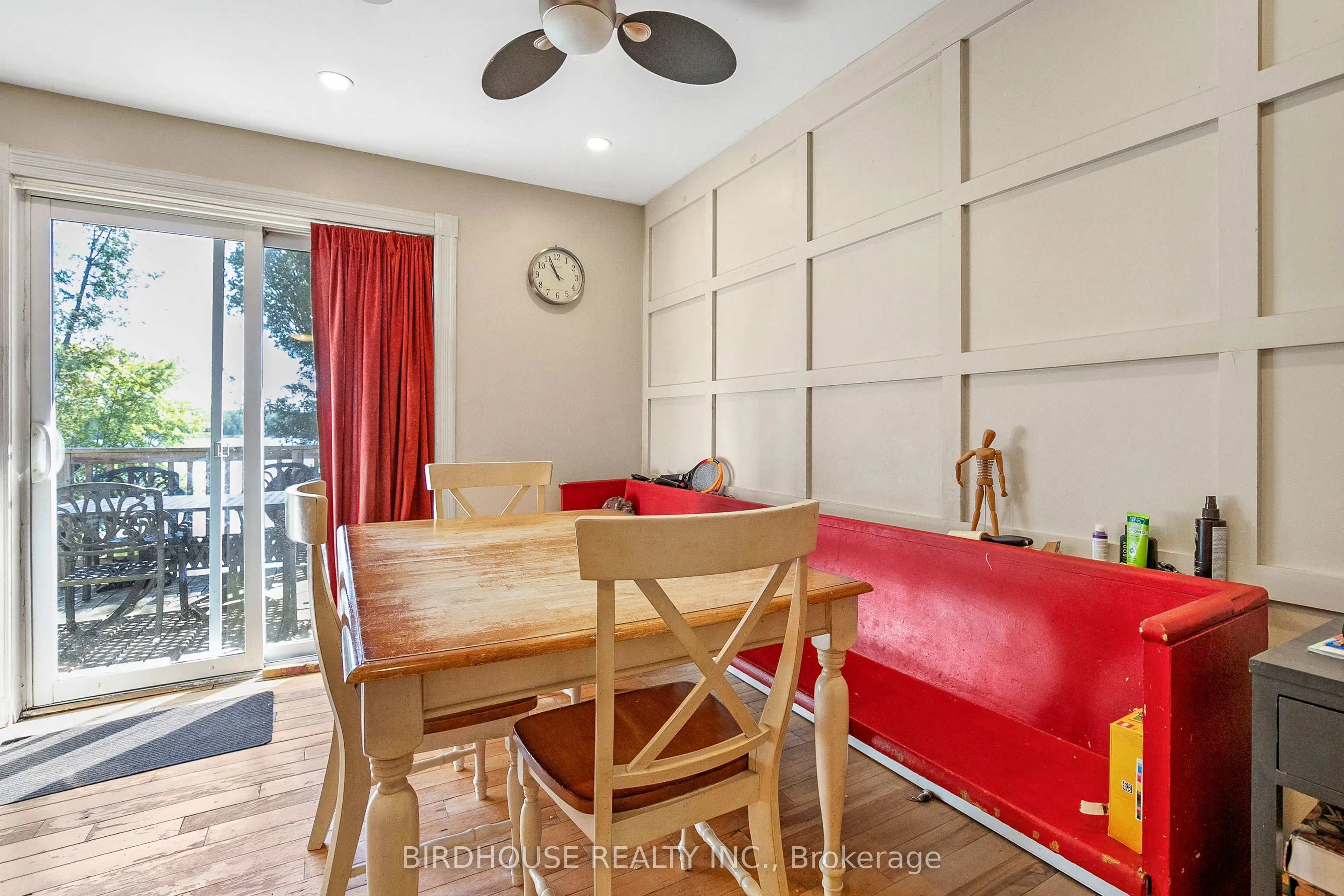 15 Cedar Nook Road