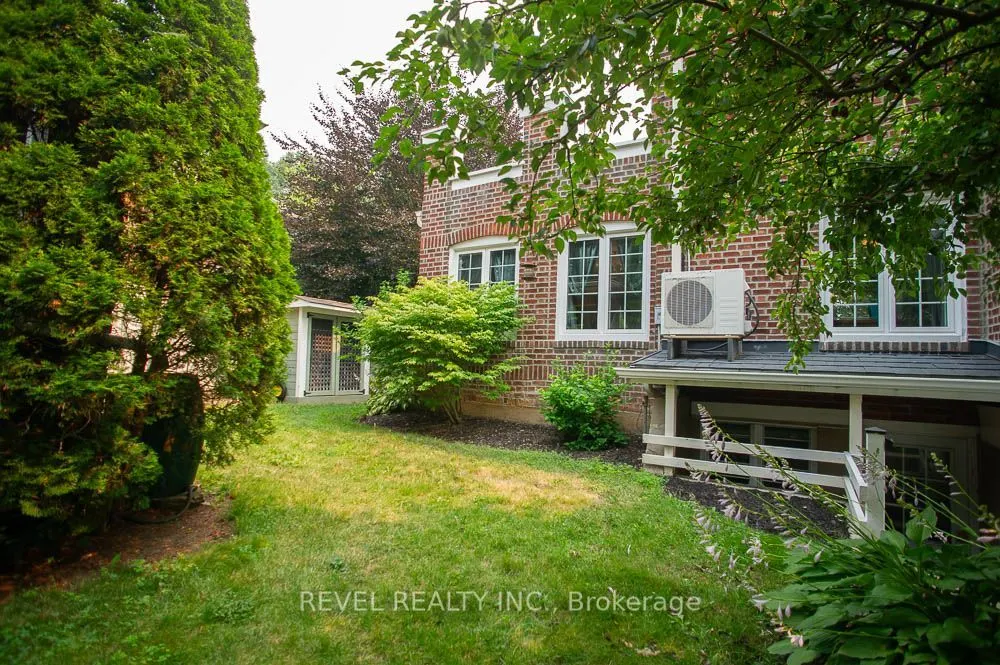 116 Dufferin Avenue