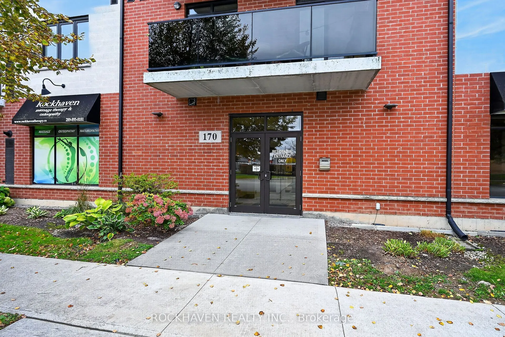 170 Rockhaven Lane #207