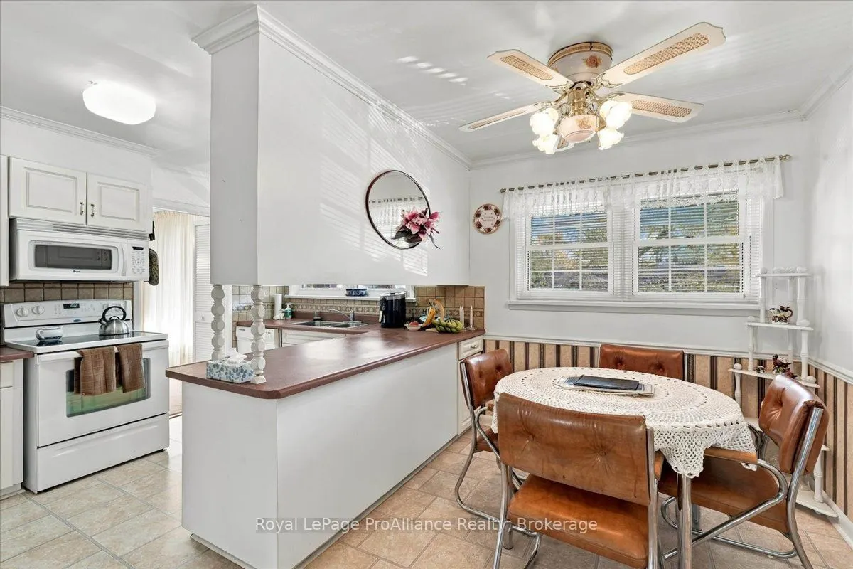 9 Parkview Heights