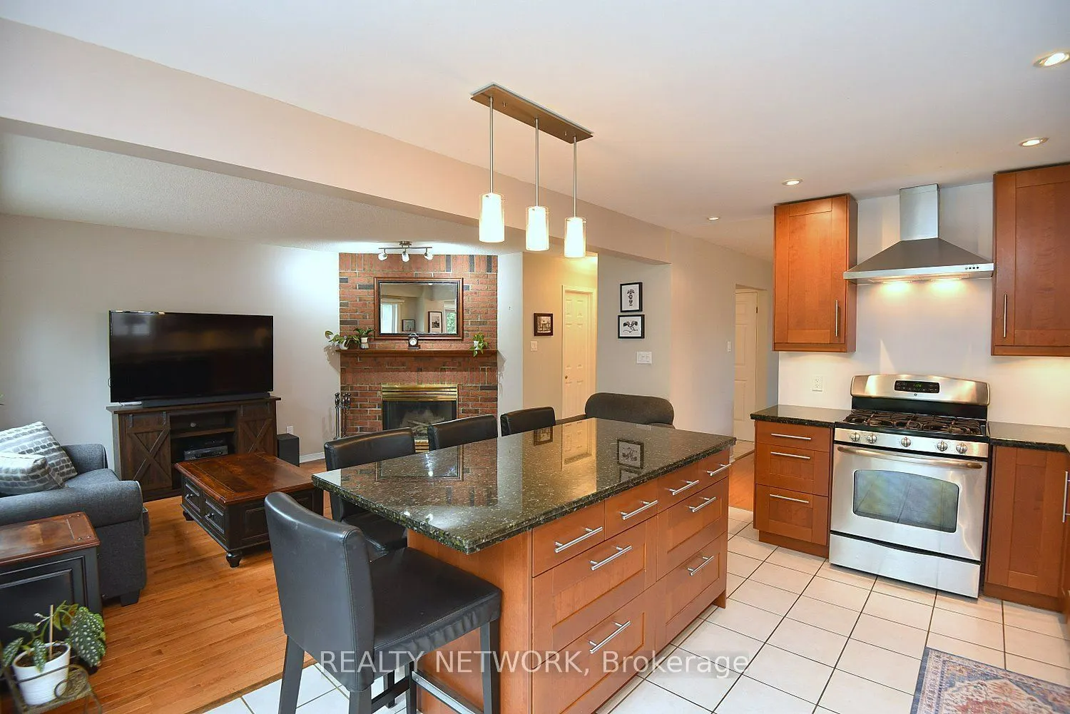 130 Charing Drive