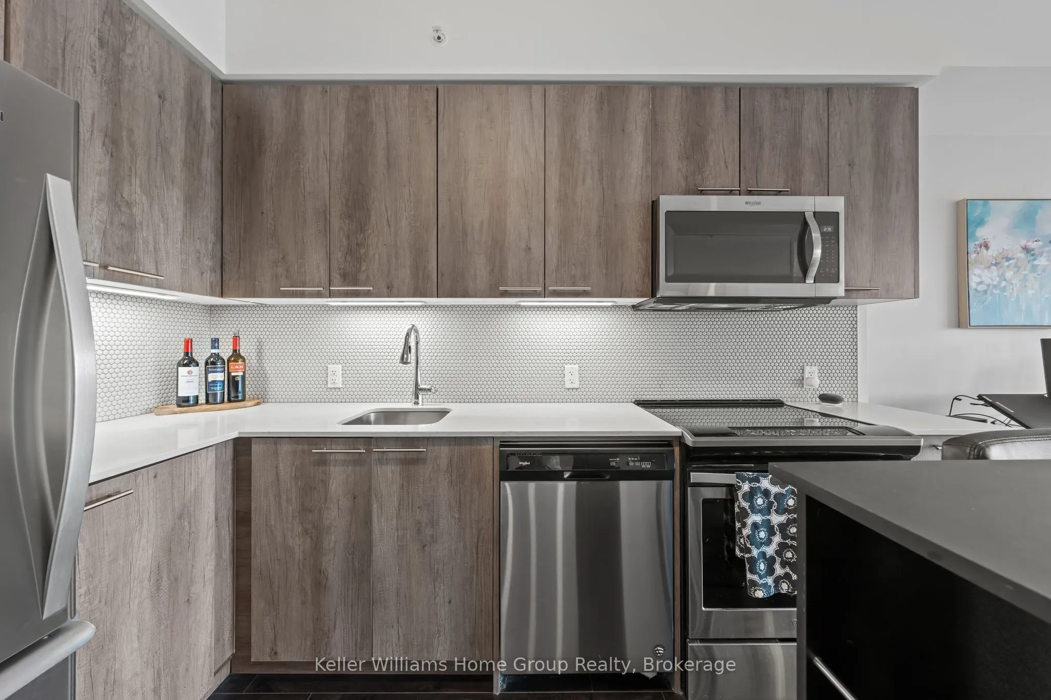 15 Prince Albert Boulevard #503