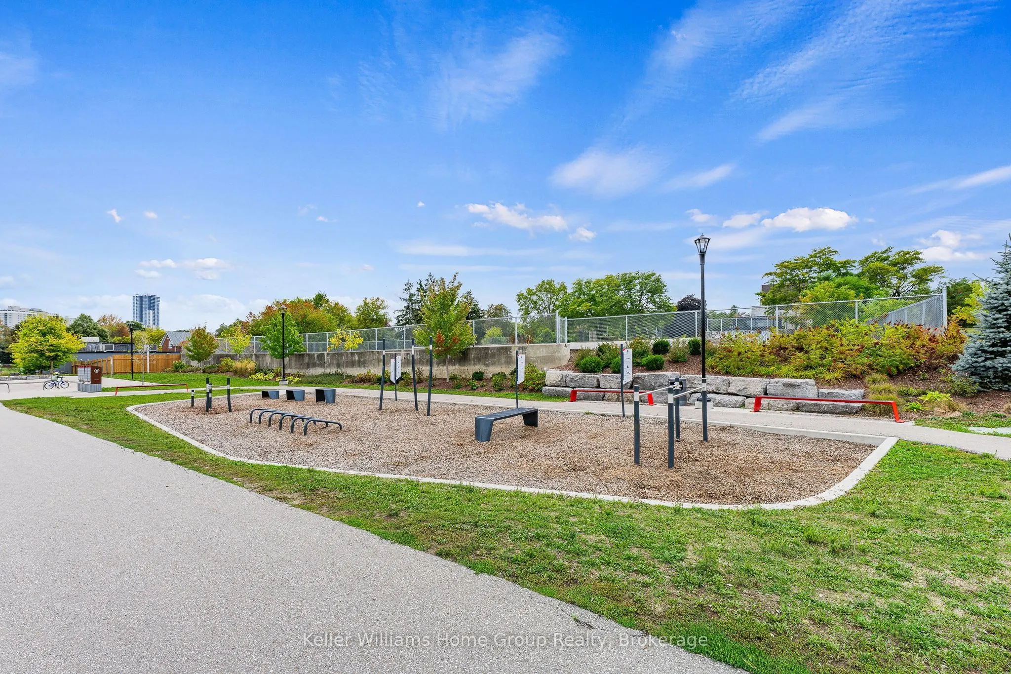 15 Prince Albert Boulevard #503