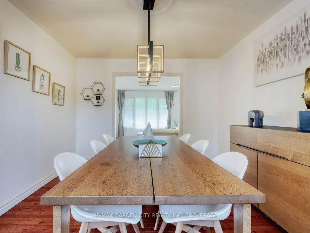 20 CONSIGLIA Drive