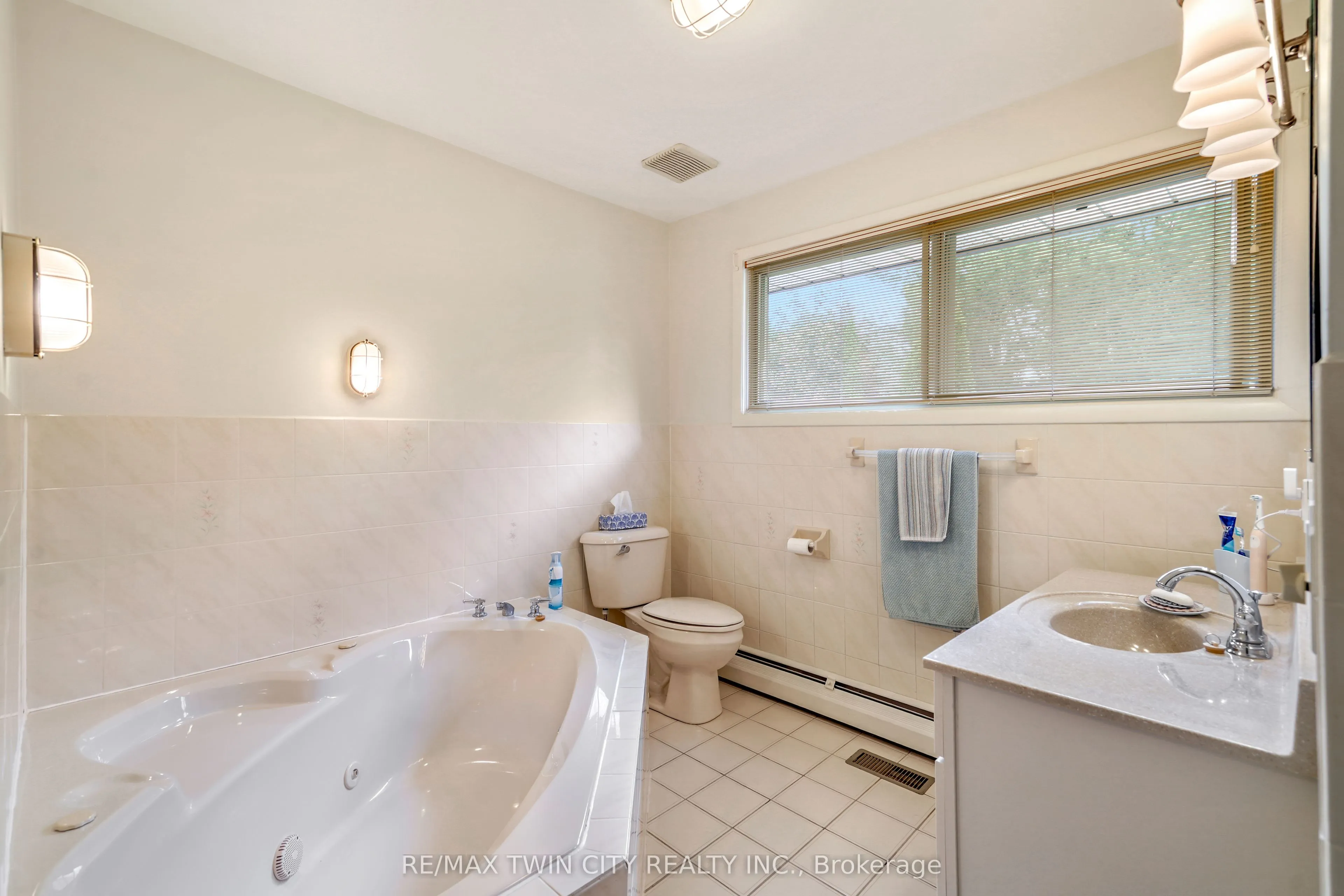 25 Brier Crescent
