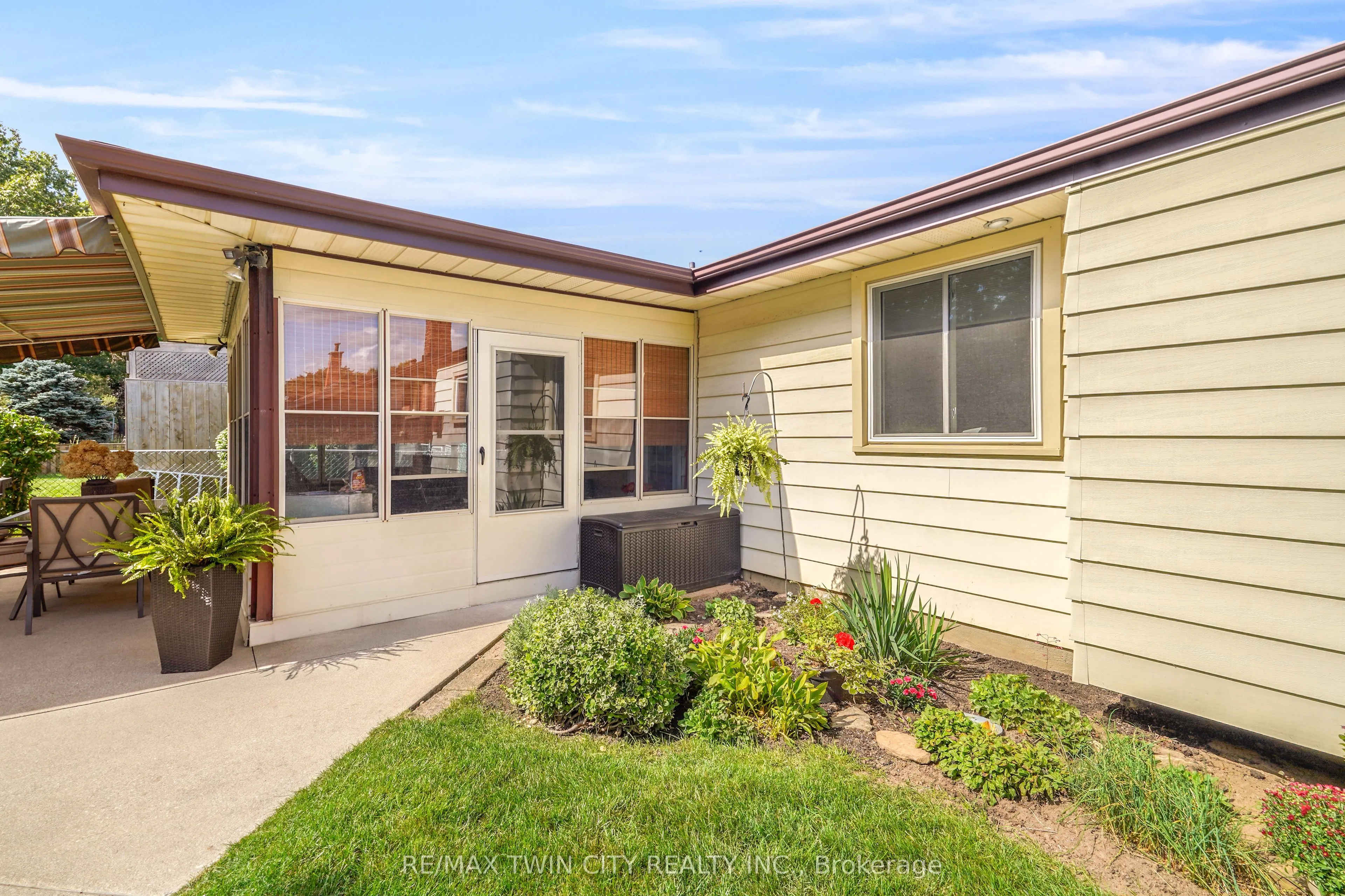 25 Brier Crescent