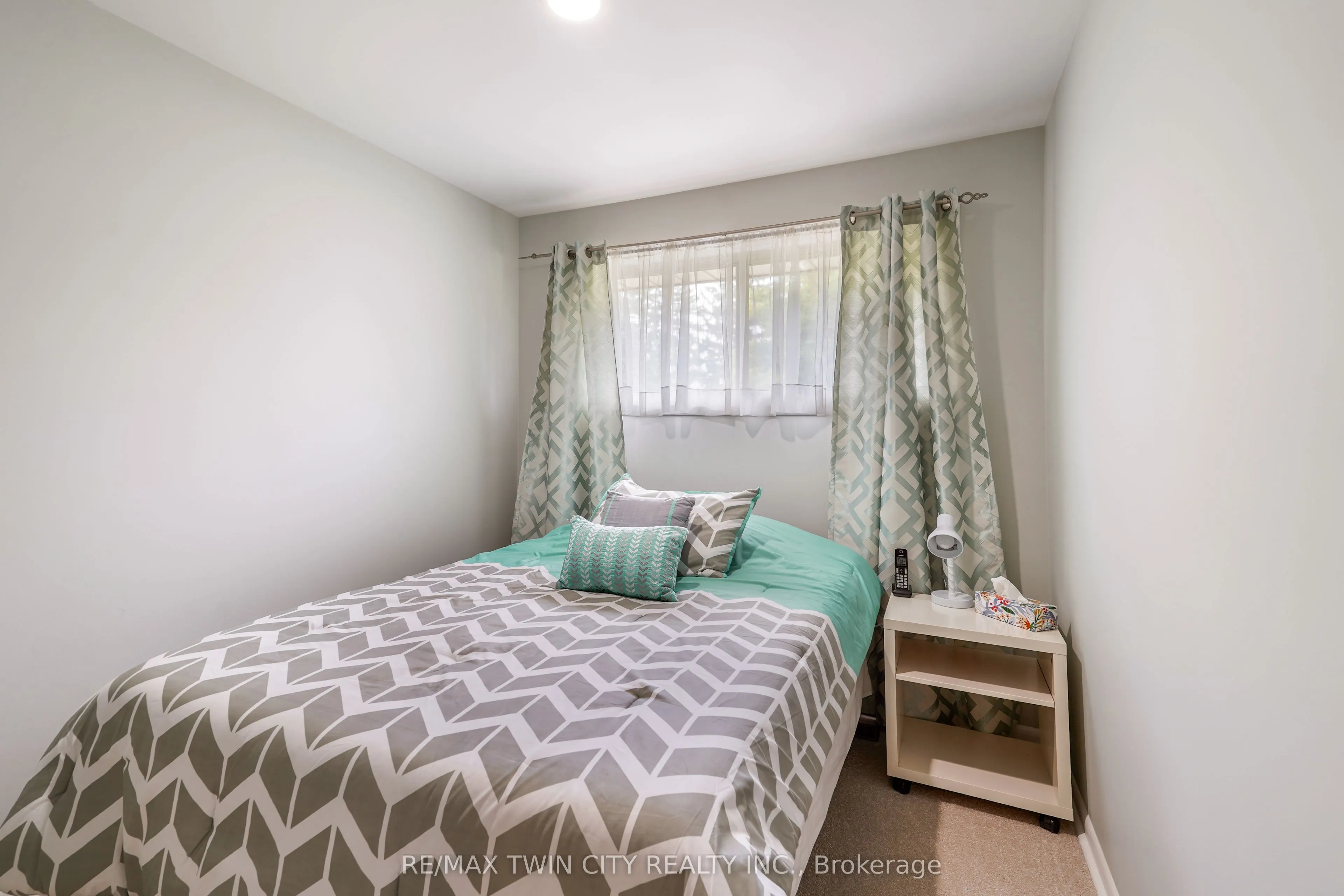 25 Brier Crescent