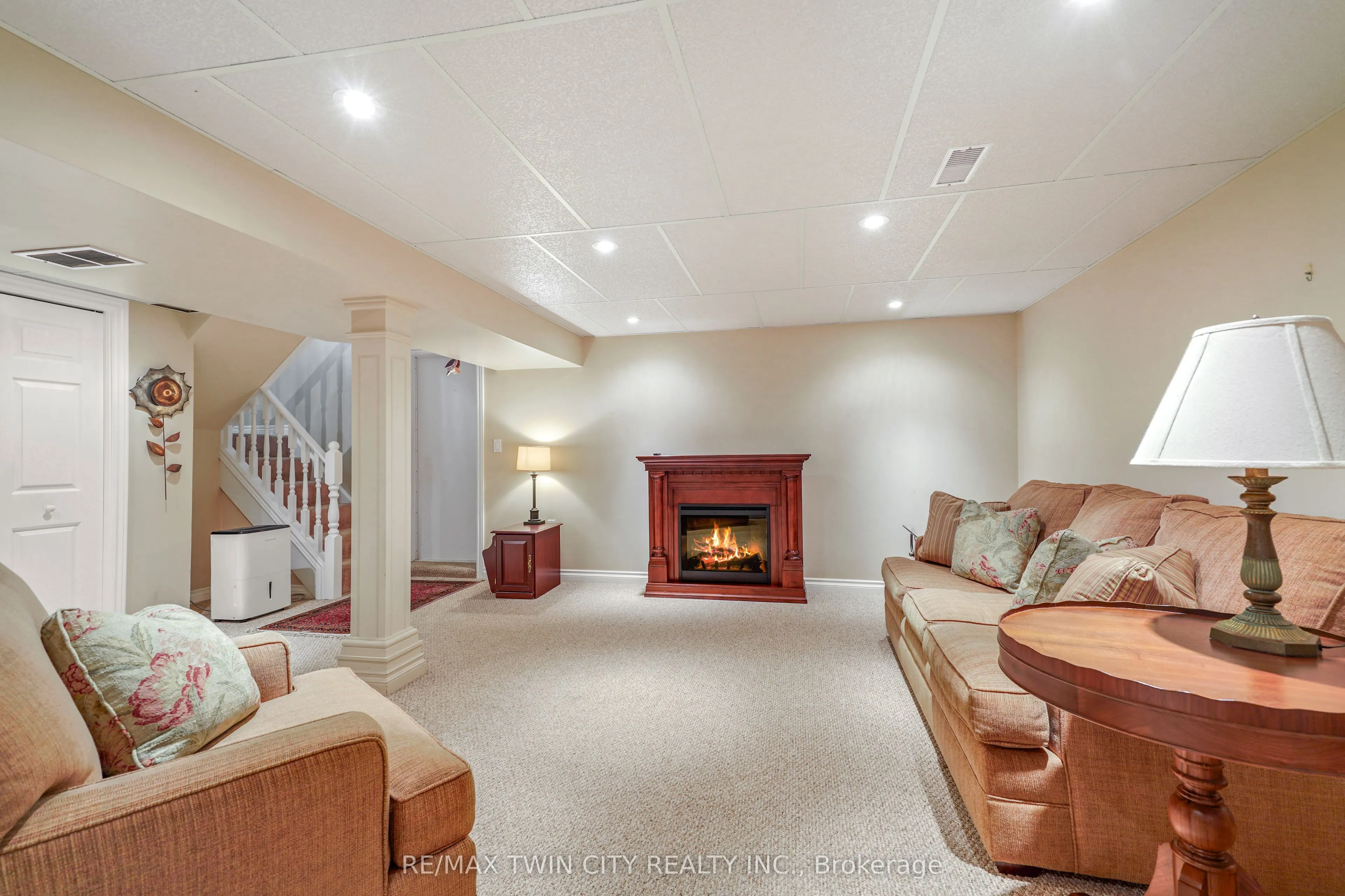 25 Brier Crescent