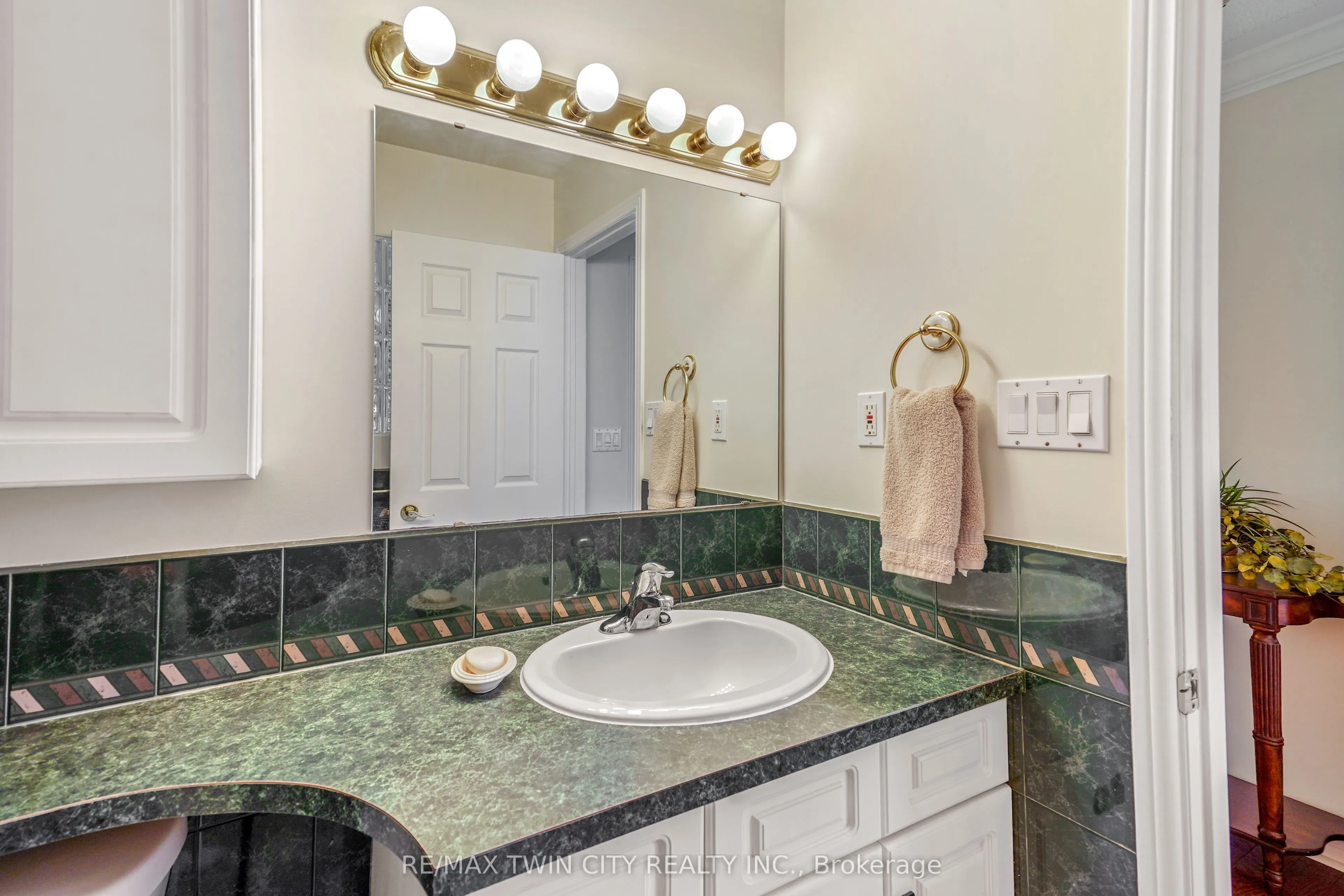 25 Brier Crescent