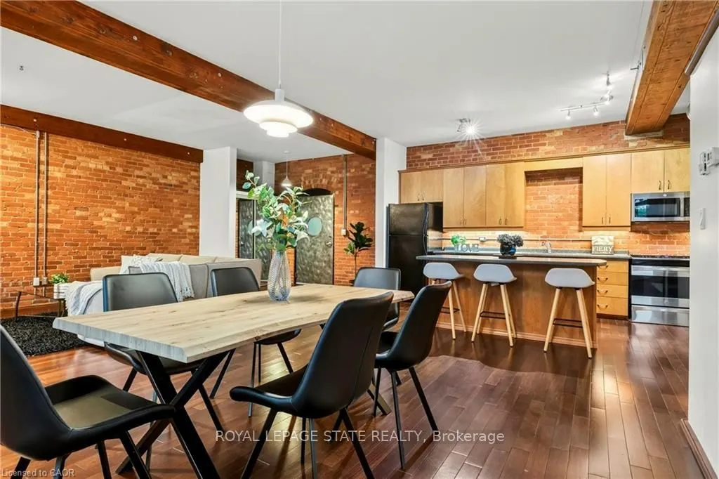 357 Hunter Street W #13
