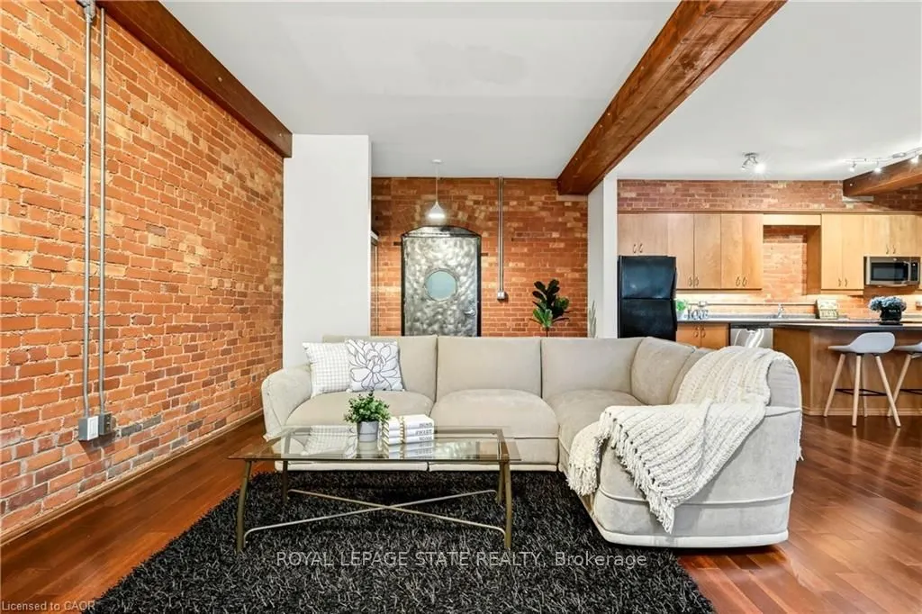 357 Hunter Street W #13