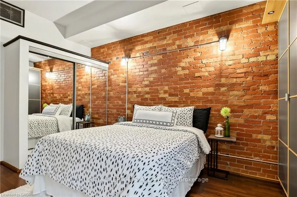 357 Hunter Street W #13