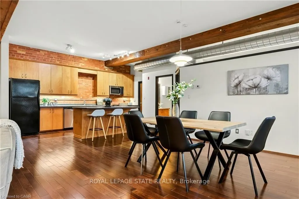 357 Hunter Street W #13