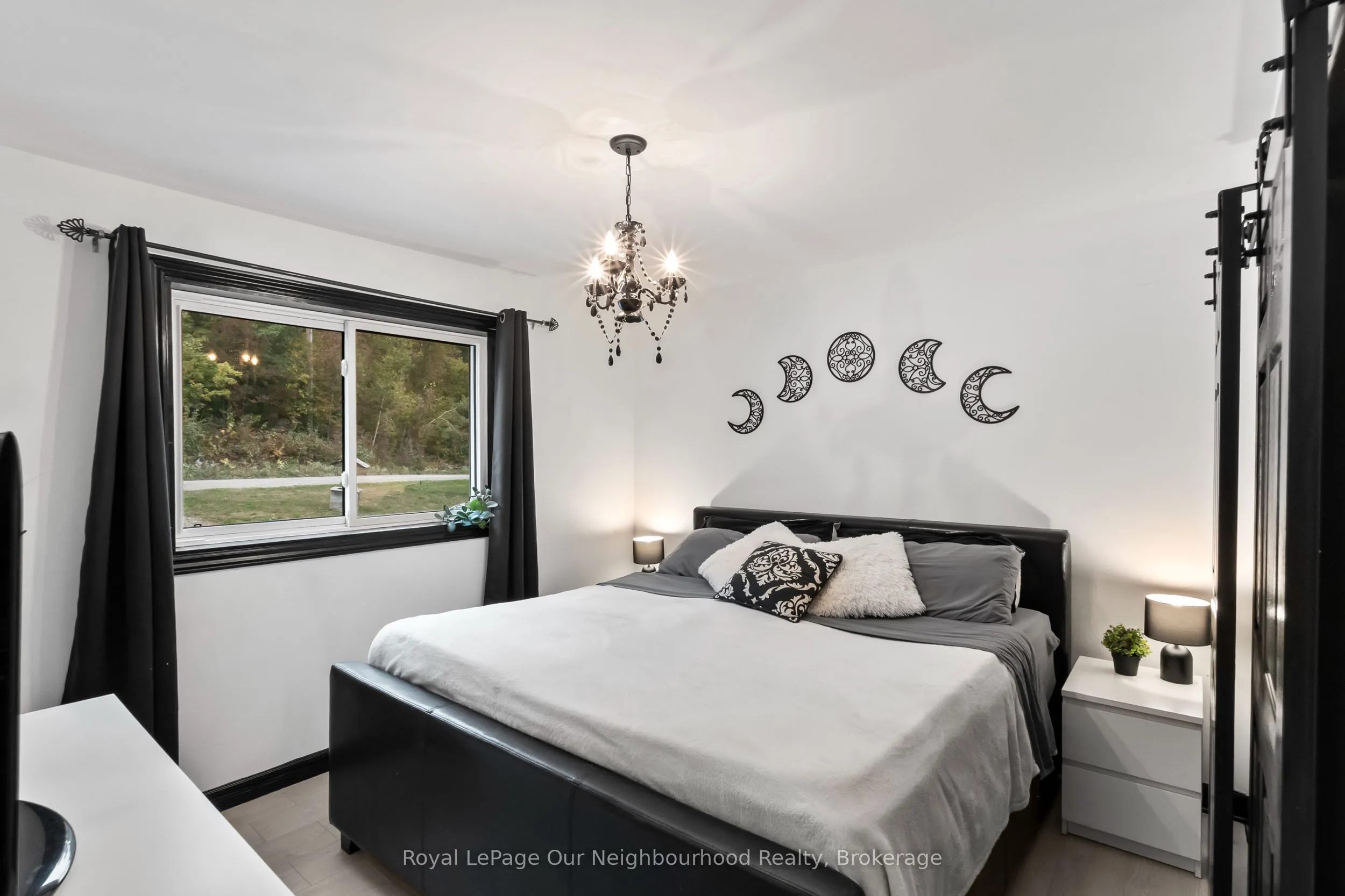 9 Cedar Hill Road