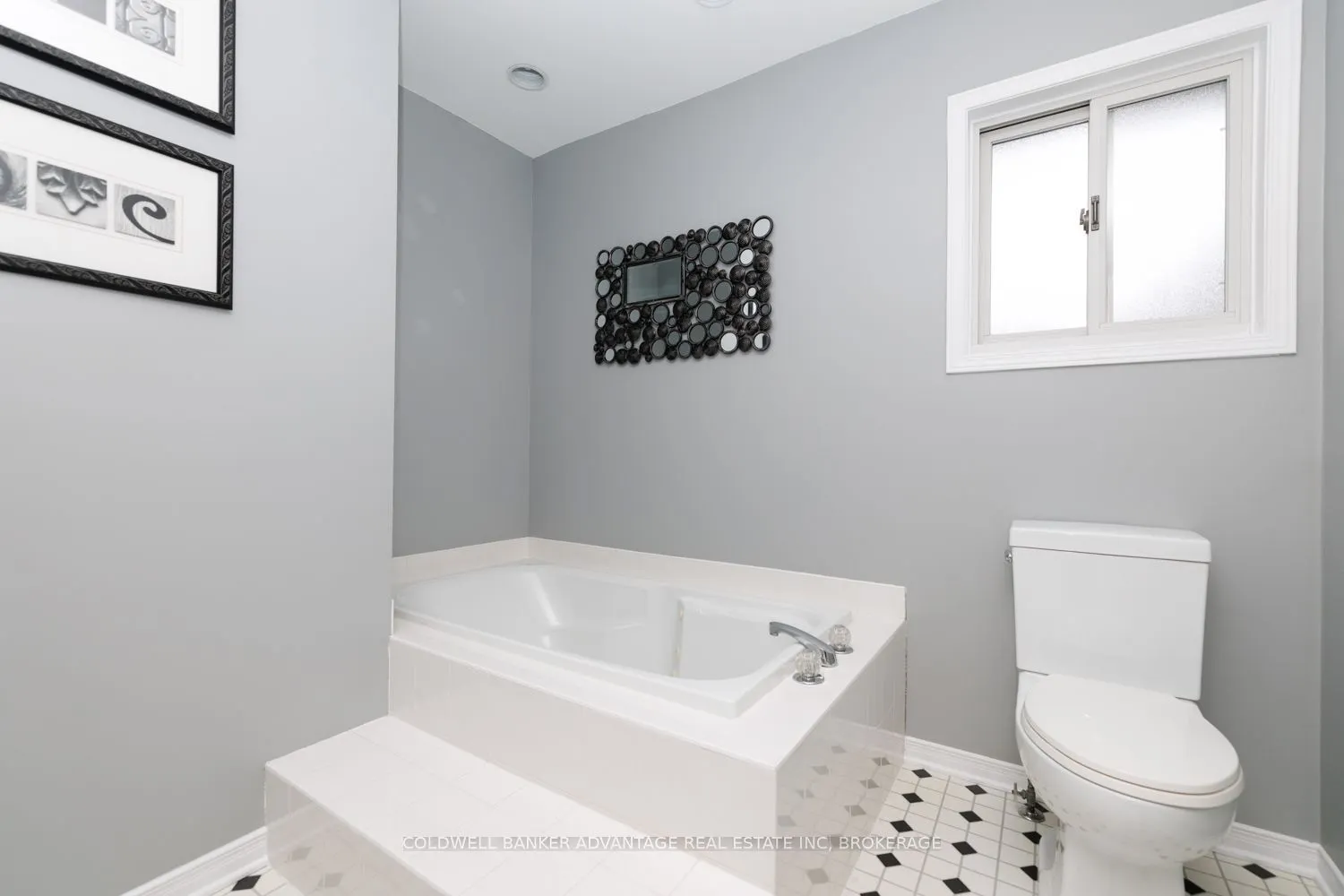105 Wellandvale Drive