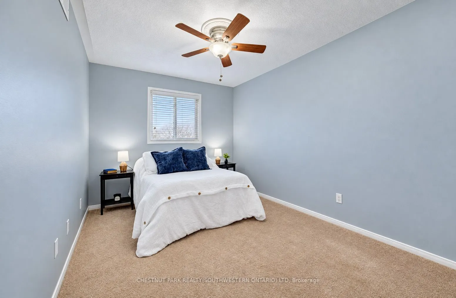 24 White Sands Court